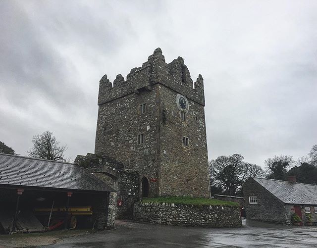 Day out at Castle Ward #castle #architecture #castleward #strangford #northern #ireland #northernireland #audleyscastle #gameofthrones #uk #belfast #contemporary #archilovers #archi3d #architect #architecturephotography #stone #architecturestudent #a