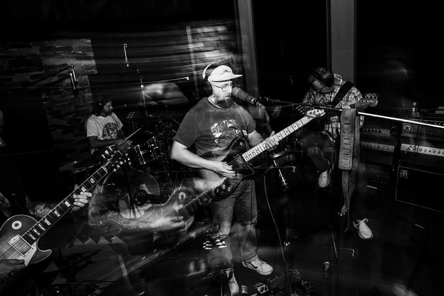 weekend plans included some rhythm and some soul 
Studio tunes incoming 🛸
📸 @perrymcleod