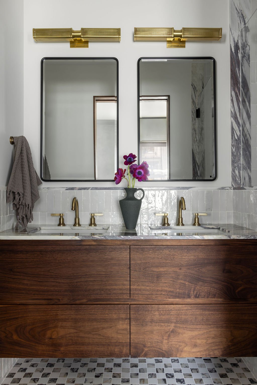 Double vanity wide shot with checkerboard floor
