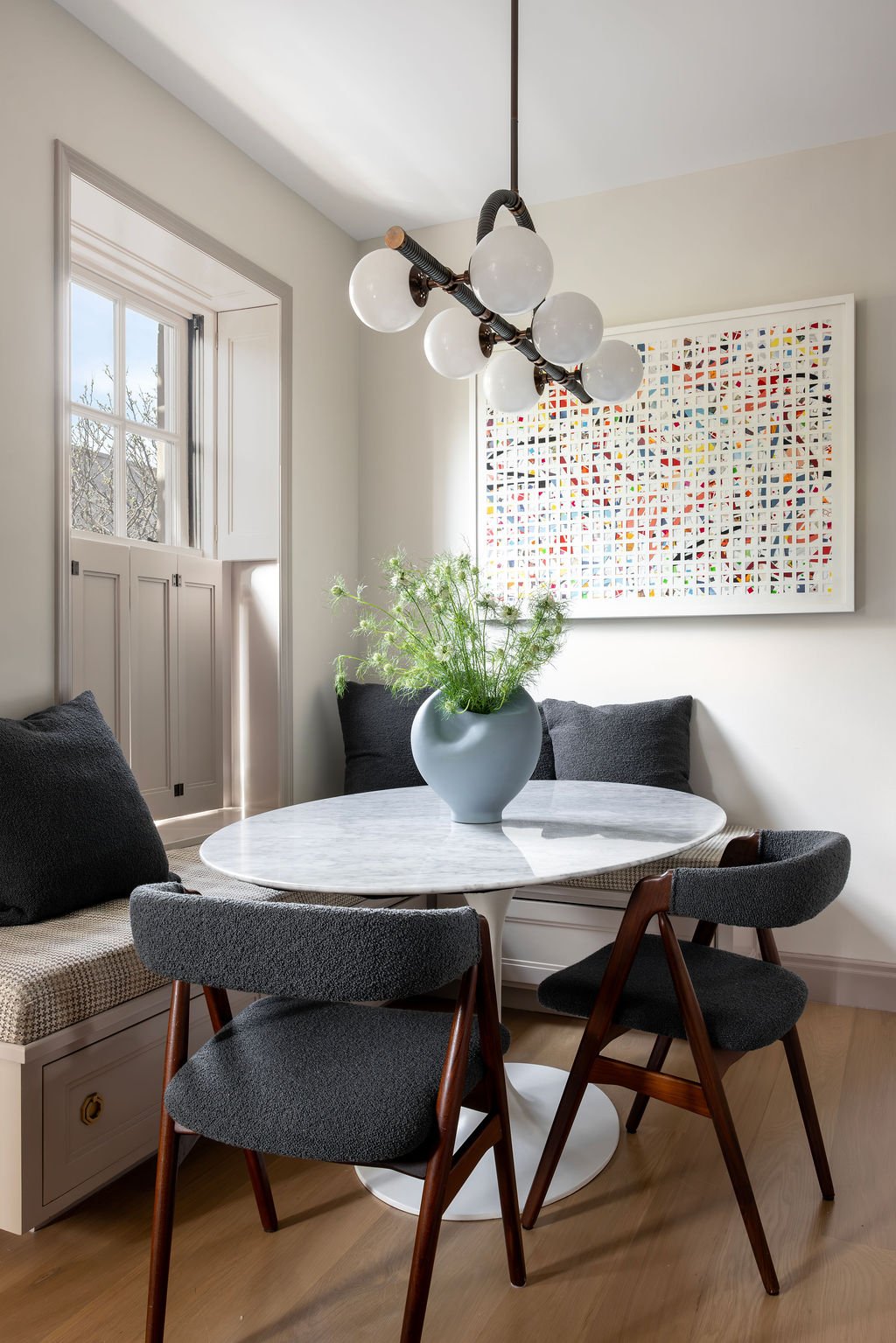 Dining nook round table with chandelier