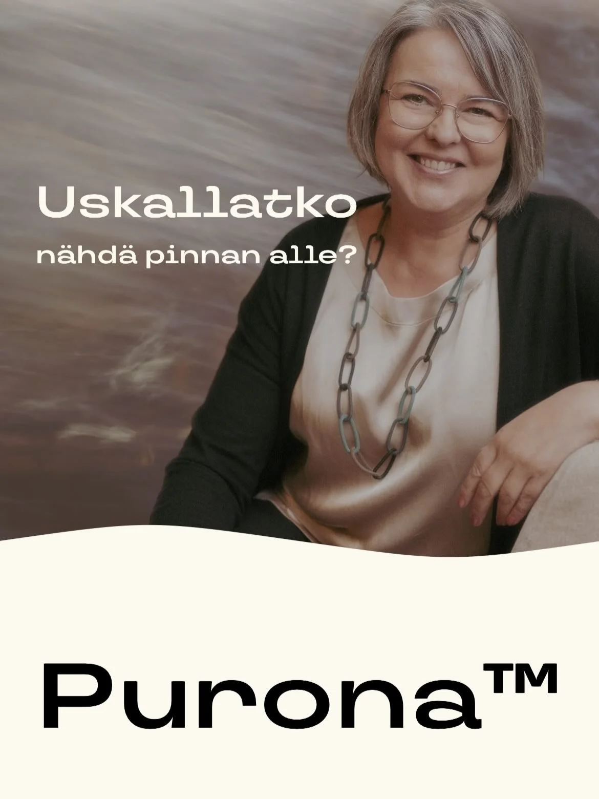 Selvitin joitakin vuosi sitten mit&auml; mun nimi tarkoitti ja se mullisti mun valokuvaajaidentiteetin. Sain kuulla, ett&auml; Aino Elina tarkoittaa ainoaa loistavaa valoa, joka on t&auml;ysin linjassa mun mission kanssa, tuoda ihmisen ainutlaatuinen