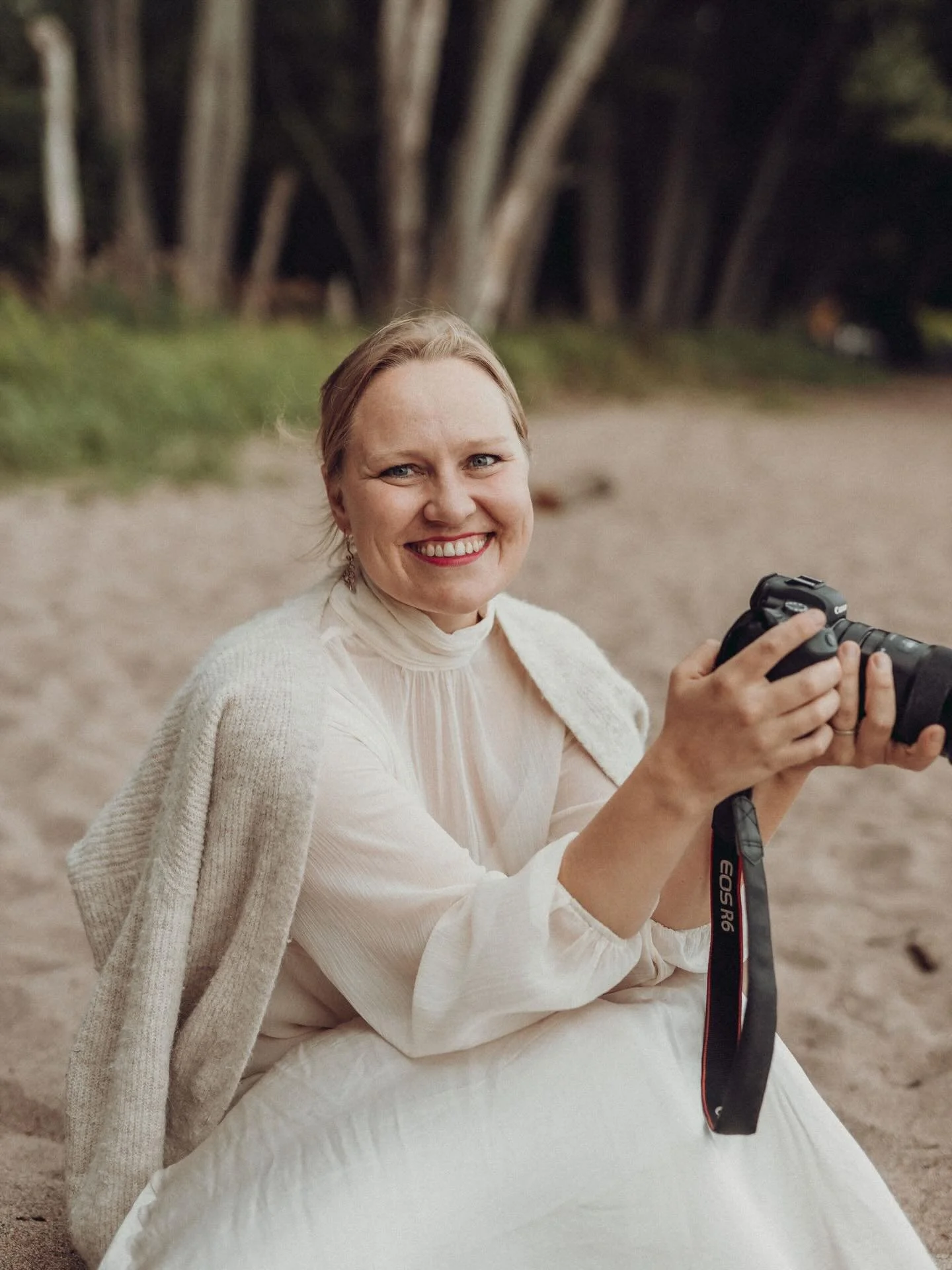 Hyv&auml;&auml; yst&auml;v&auml;np&auml;iv&auml;&auml;! Valokuvaus on tuonut mun el&auml;m&auml;&auml;n niin paljon yst&auml;vyytt&auml;, el&auml;m&auml;nvoimaa ja hyv&auml;&auml; &hearts;️ Joskus m&auml;&auml;rittelin, ett&auml; haluan ett&auml; mun