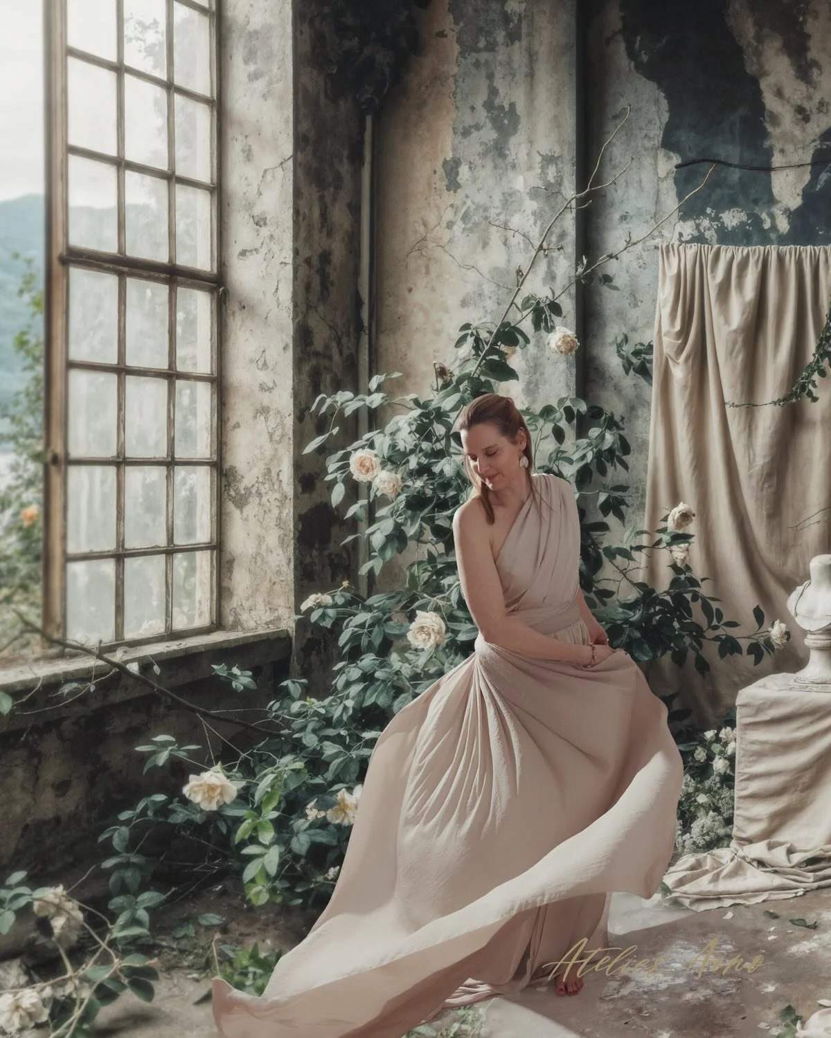 Lue blogissa Suvin matkasta jumalatarkuvaukseen ja sis&auml;iseen voimaan 🤍 https://www.atelieraino.fi/blogi/voimauttava-valokuvaus-suvin-matka

&ldquo;Tulin t&auml;h&auml;n kuvaukseen, koska n&auml;in hyv&auml;n yst&auml;v&auml;n kuvat jotka olit o