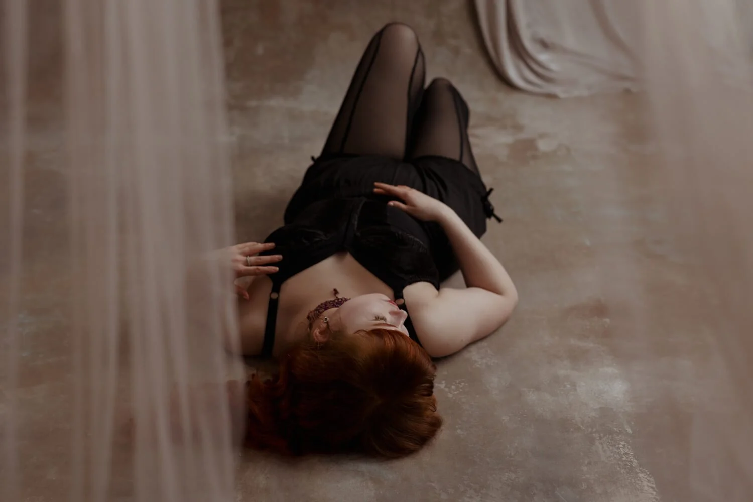 atelieraino-boudoir-kuvaus-helsinki-kuvauskokemuksia-019.jpg