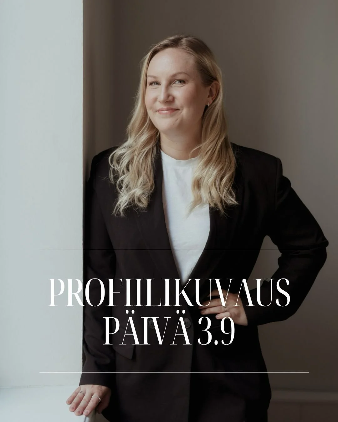 Kaipaatko uusia henkil&ouml;kuvia? Ammatillisia kuvia on hyv&auml; p&auml;ivitt&auml;&auml; s&auml;&auml;nn&ouml;llisesti, jotta ne tuntuvat sinulta ja tukevat sit&auml;, miss&auml; olet juuri nyt.

L&auml;mpim&auml;sti tervetuloa profiilikuvausp&aum