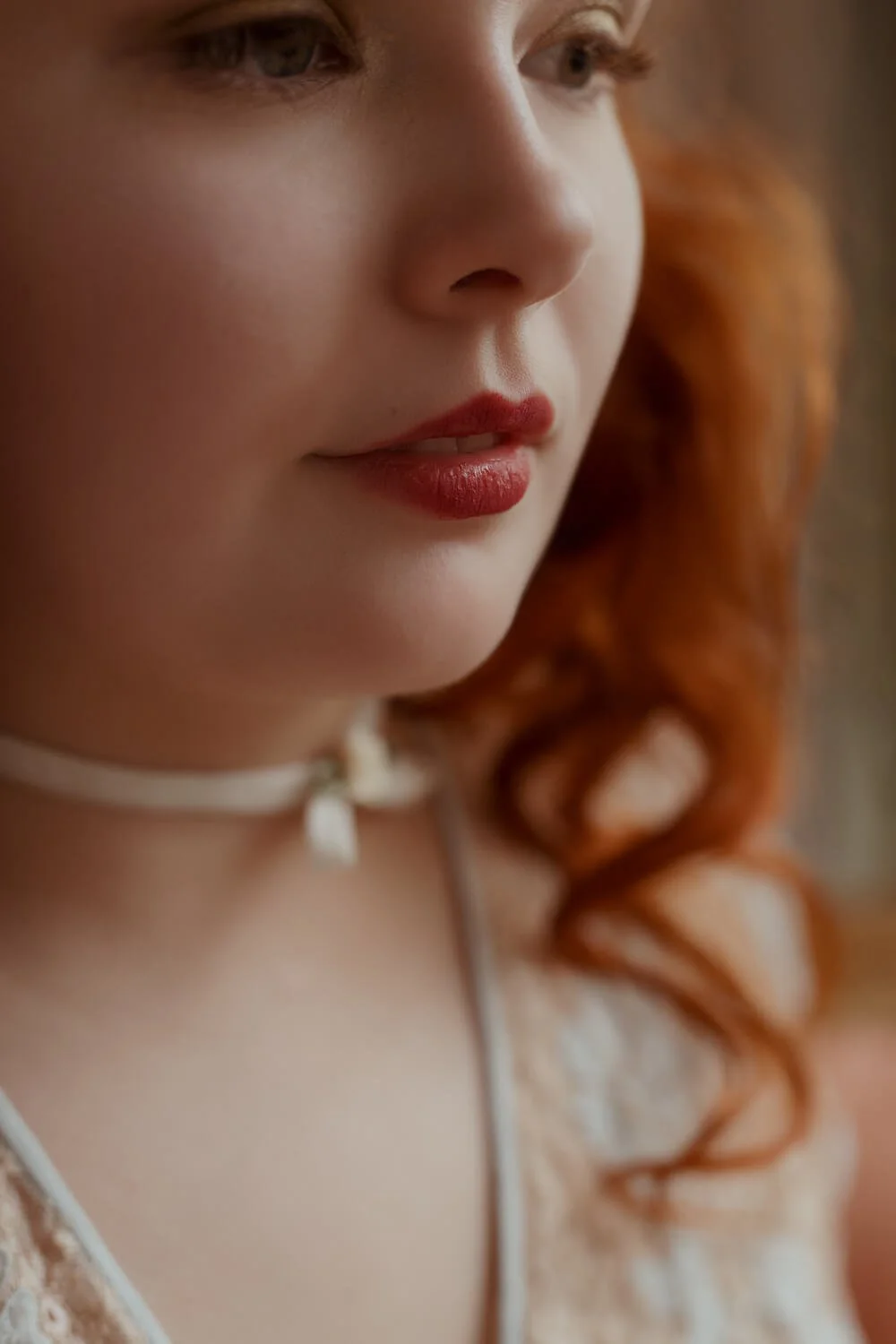 boudoir kuva herkkä yksityiskohta huulista
