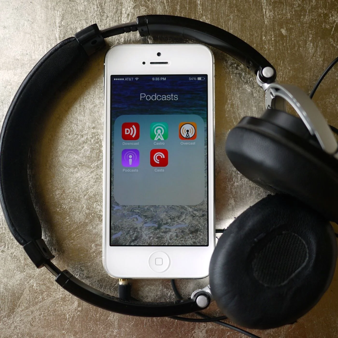 Why Business Should Utilize Podcasting