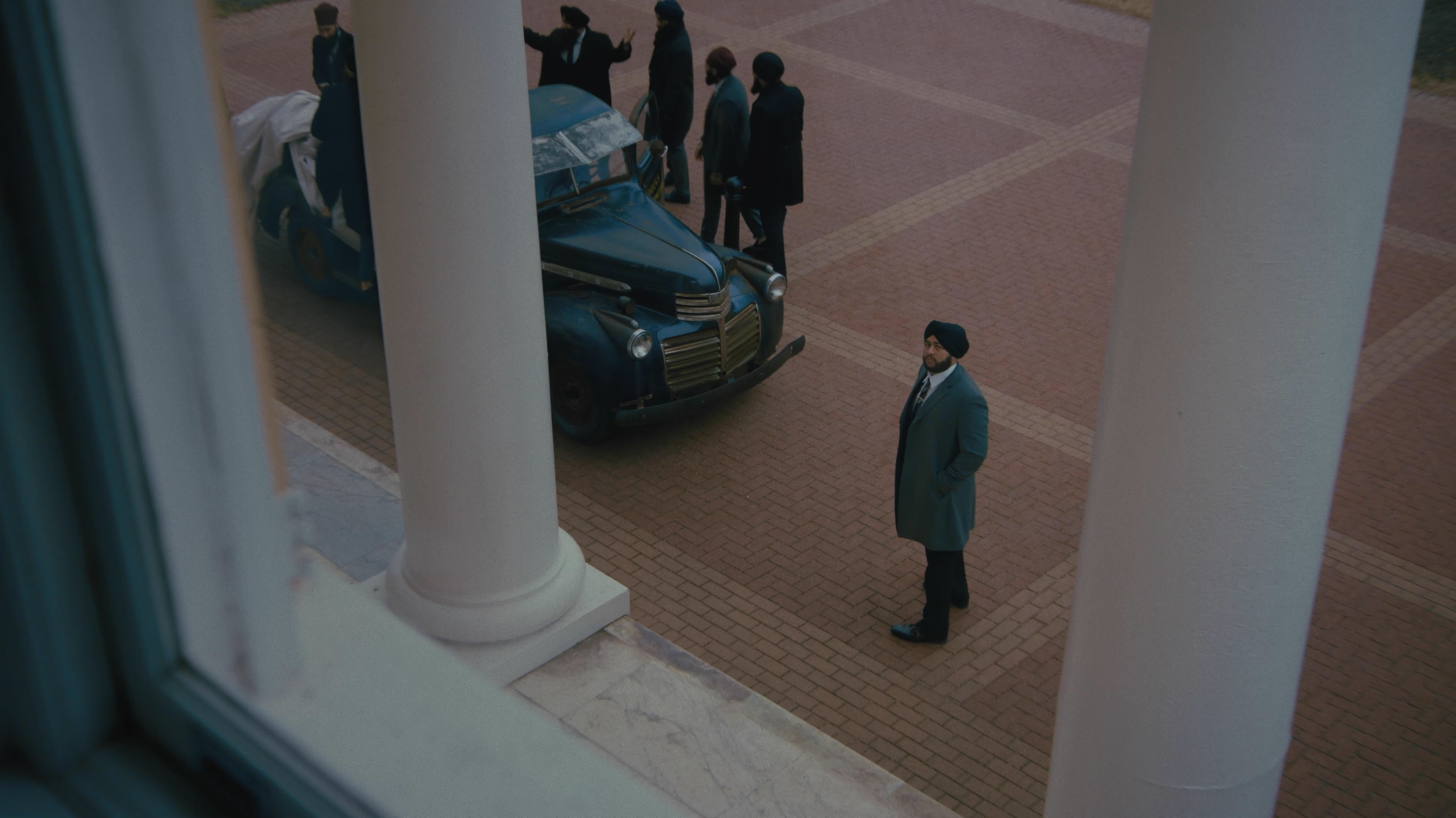 Glitchy Comp.00_04_02_21.Still011.png