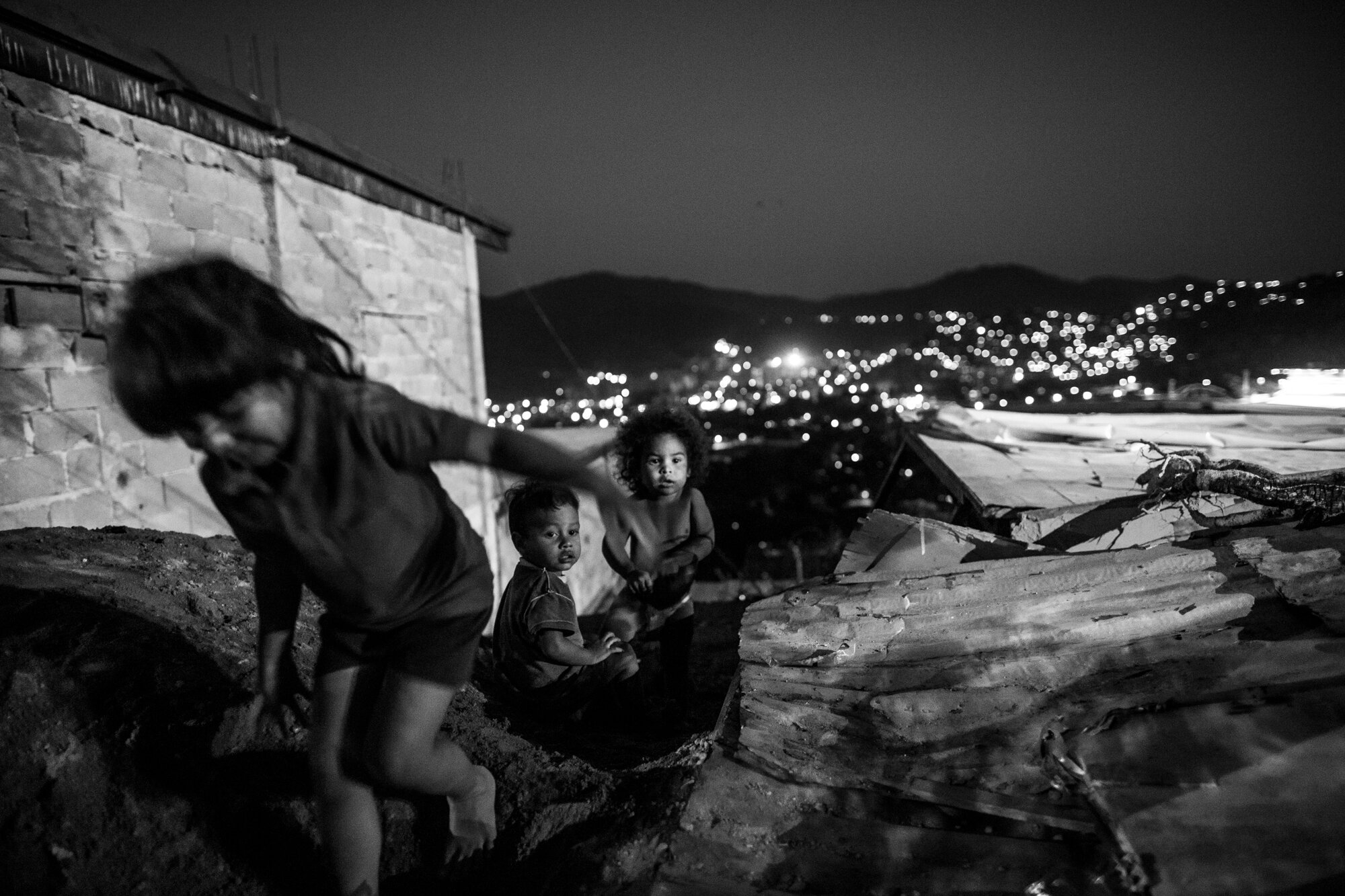  To get the subsidized and scarce food, people wait in line for hours, the salary of 10$ per month is not enough to buy it in the black market, the food shortage of 80% are making entire families to starve, kids to die of malnutrition or even being a