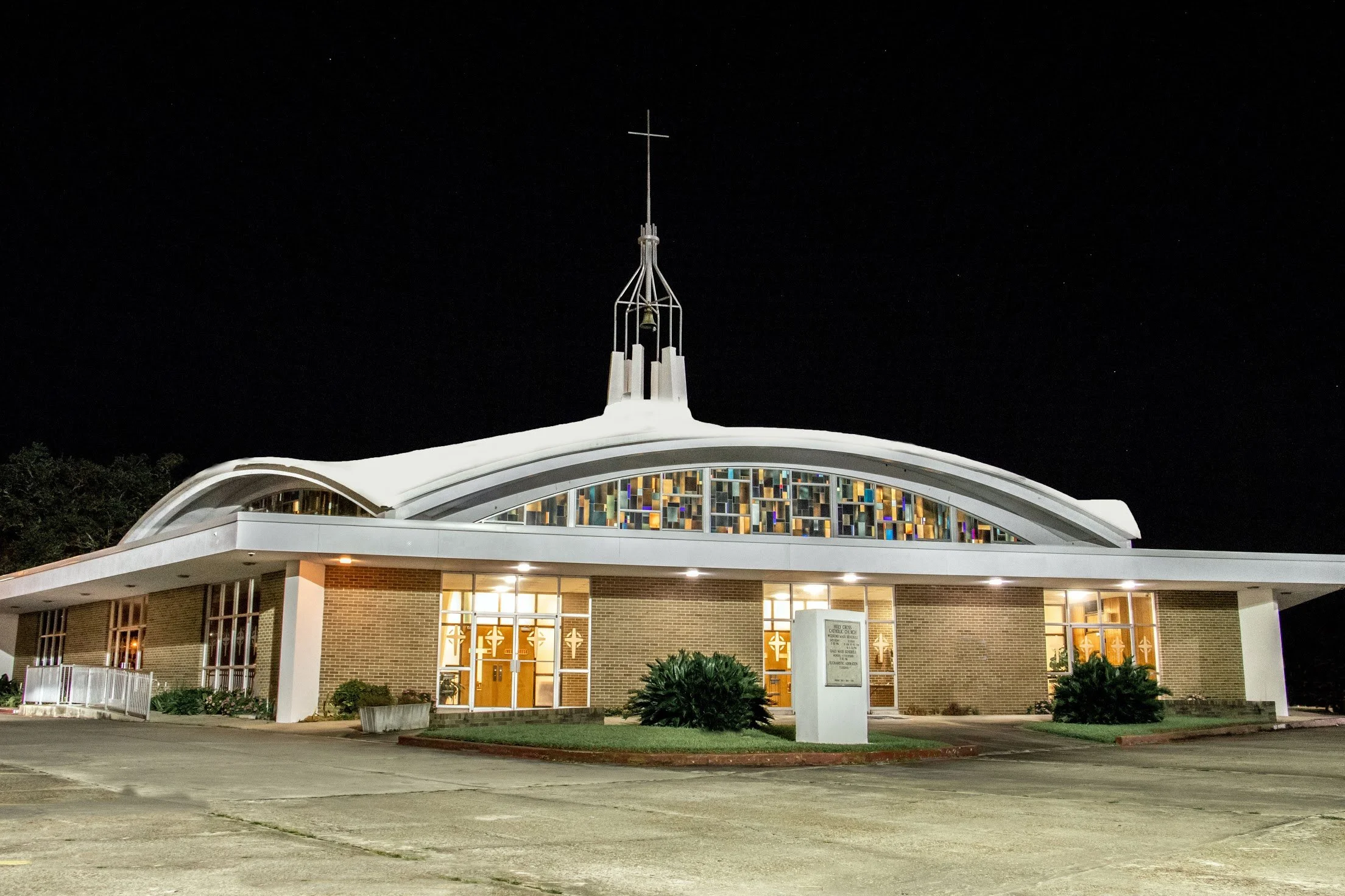 Welcome to Holy Cross!