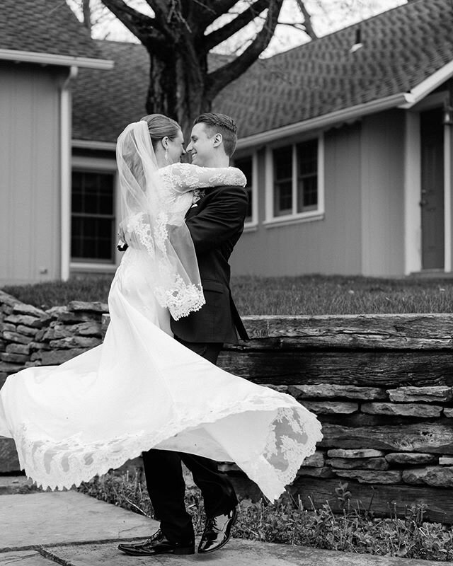 We&rsquo;ve been doing lots of reminiscing of past weddings lately ❤️ Especially this beautiful day last May! 📸: @demarcolorenphoto .
.
.
.
.
#pinehall #rusticweddings #barnweddings #wedding #butlerweddings #pinehallateislerfarms #pinehallfarms #but