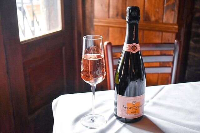 Veuve Clicquot Ros&eacute; is the perfect libation for a hot summer evening. &ldquo;Coppery-orange color. Expressive aromas of strawberry &amp; very ripe wild strawberries. A full-bodied, structured, vinous palate which stays fresh. Length &amp; char