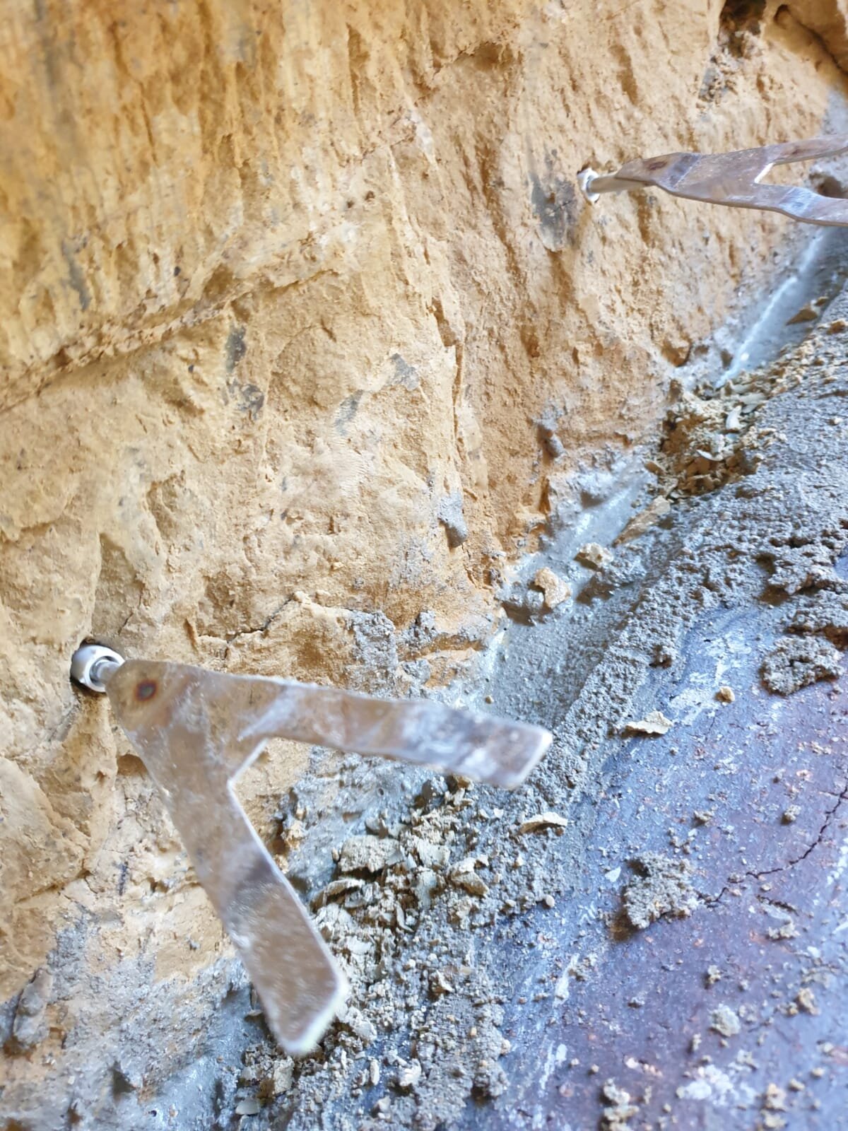 Stainless steel brick ties