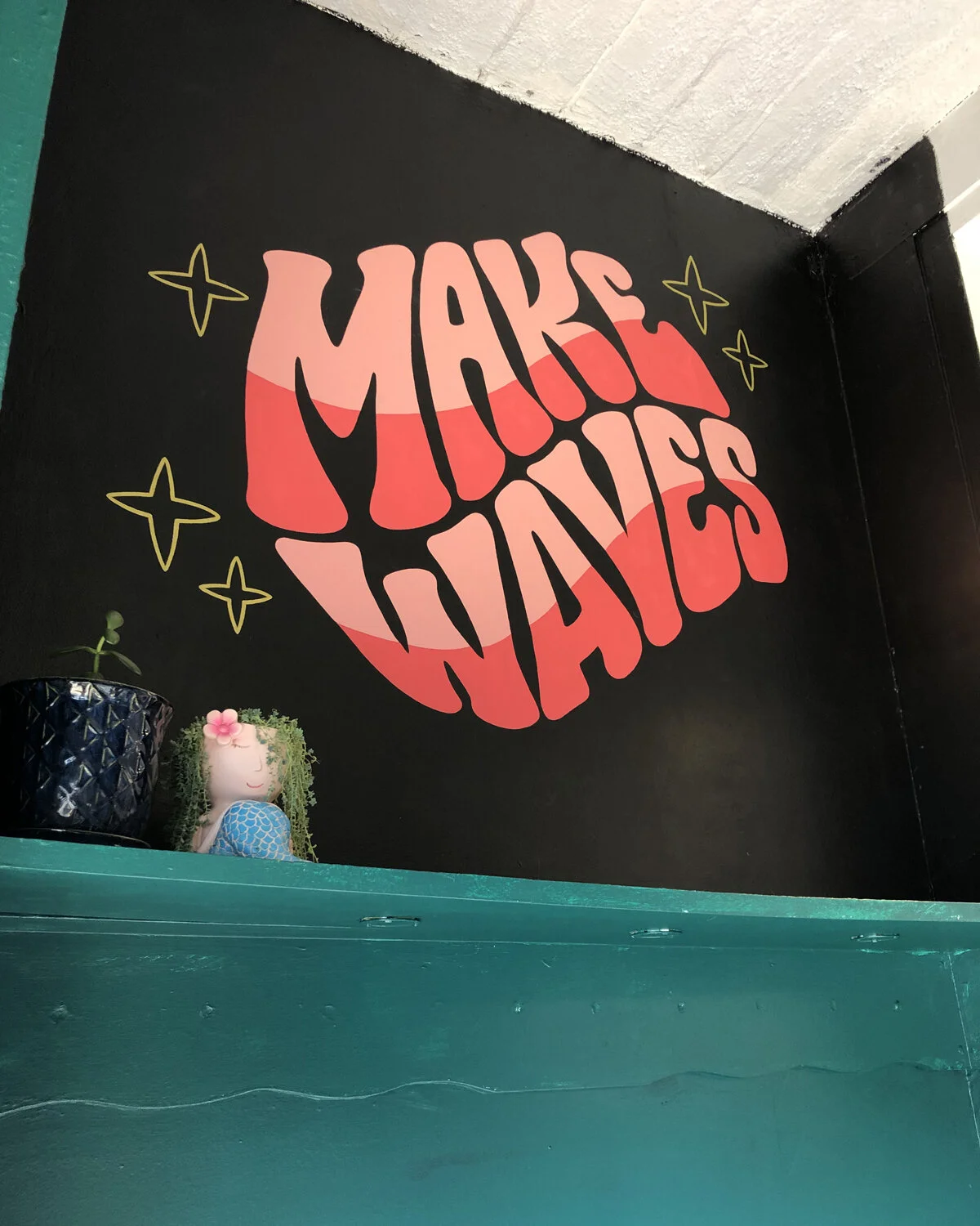 Make Waves at Mermaid Hair Beverly