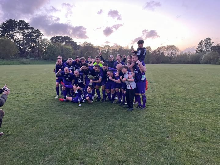 VETERANS - LEAGUE CHAMPIONS 