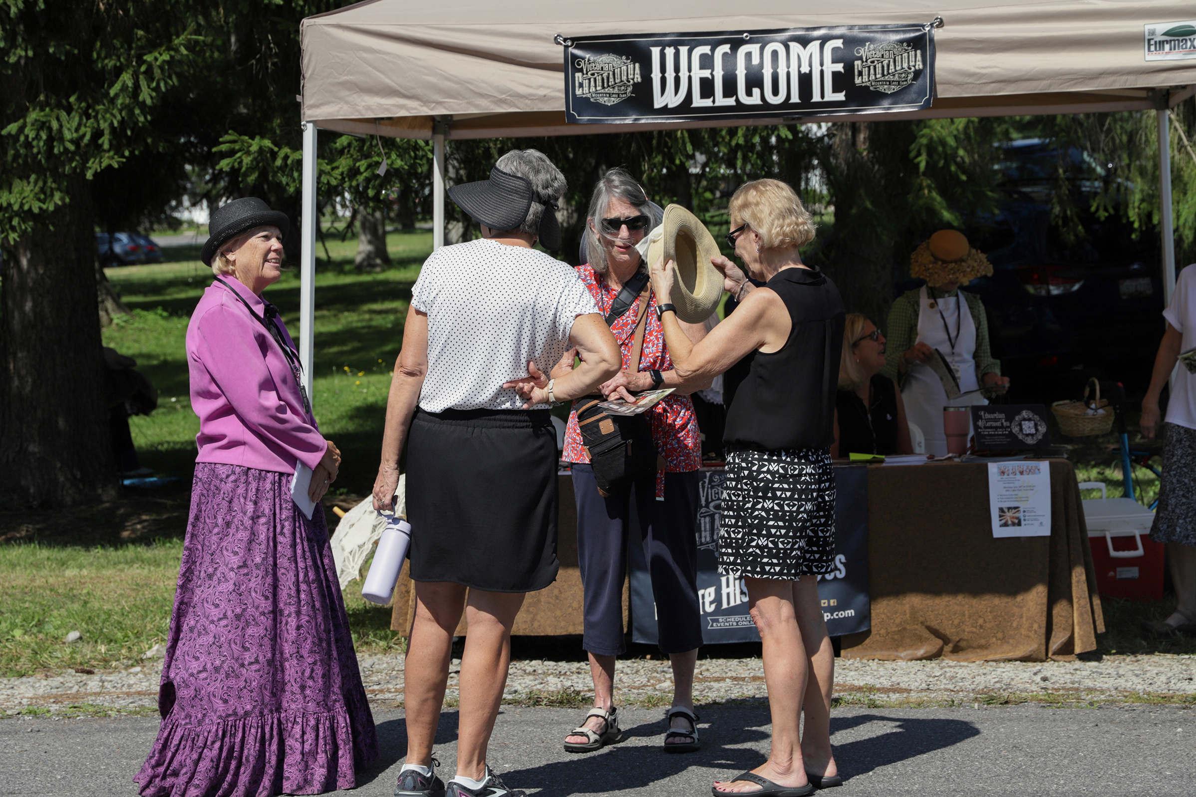 Volunteers welcome visitors