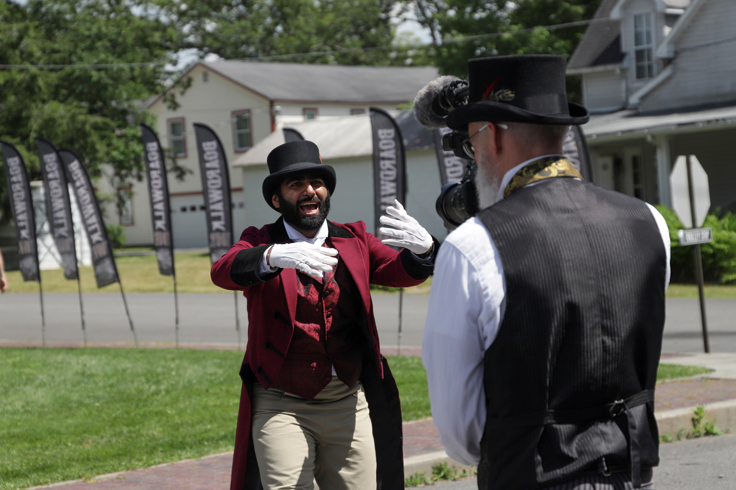 Barker Hash performs for a commercial