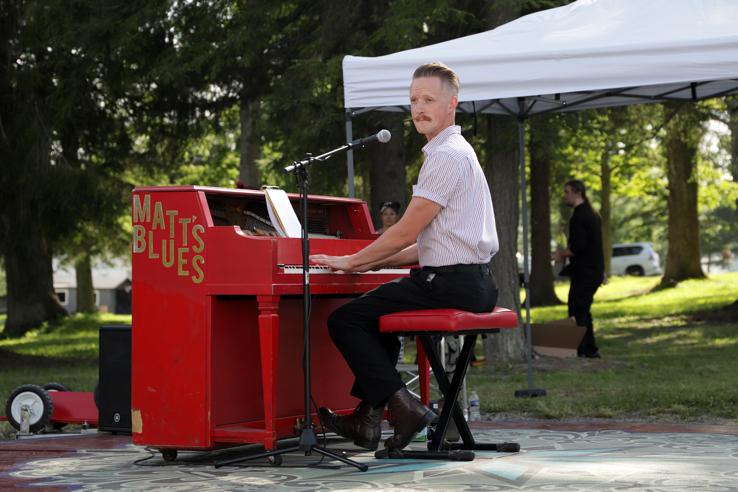 Matt Jordan sings the blues