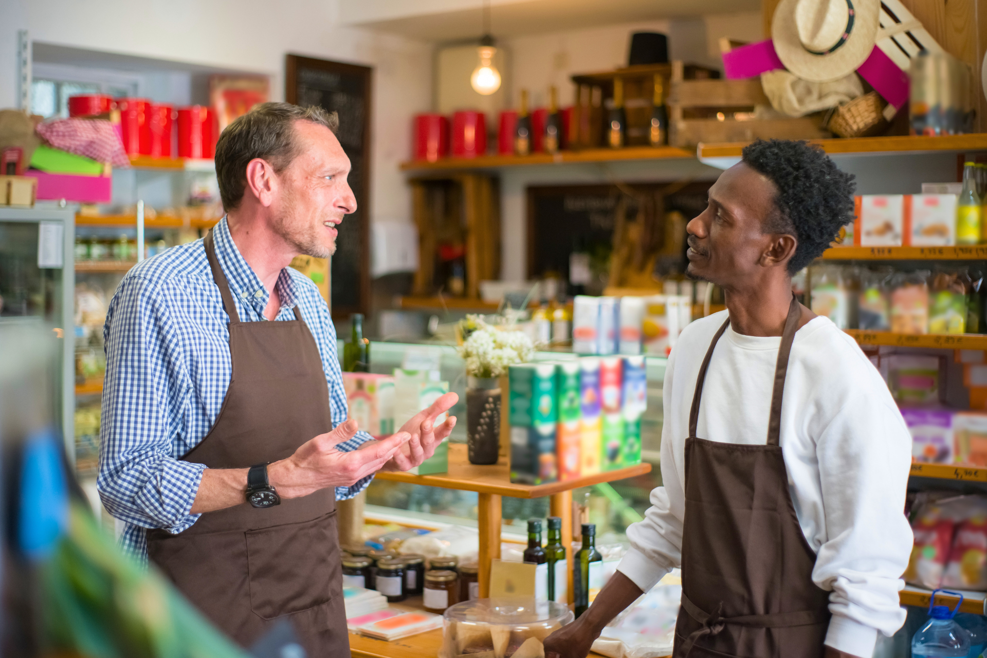 Retail at a Crossroads:A Field Guide for Retailers Ready to Scale with Strategy, Not Just Speed