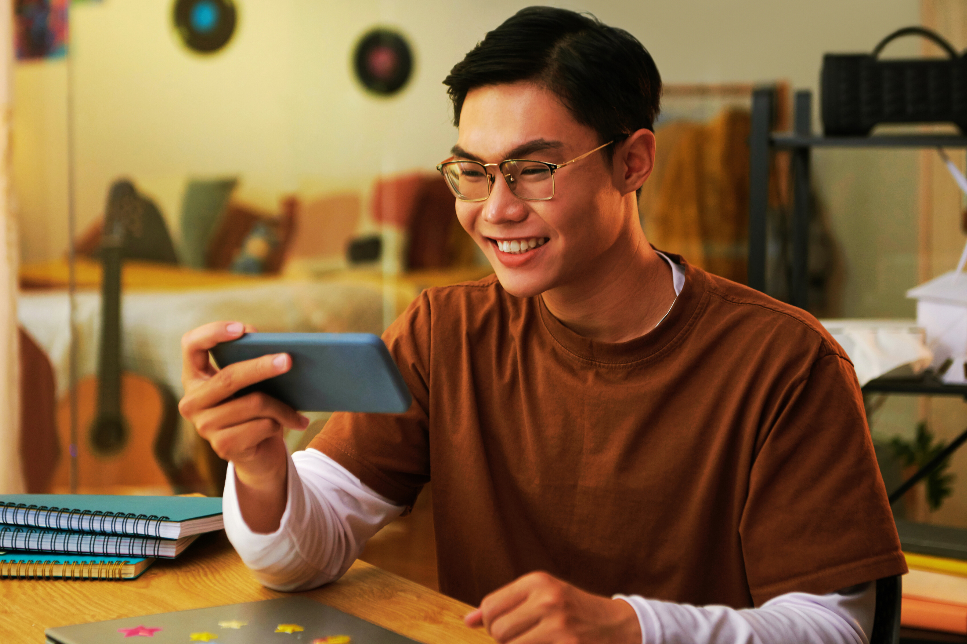 The Content Marketing Rules That AI Can’t Change: Stop Selling Solutions. Start Selling Problems.