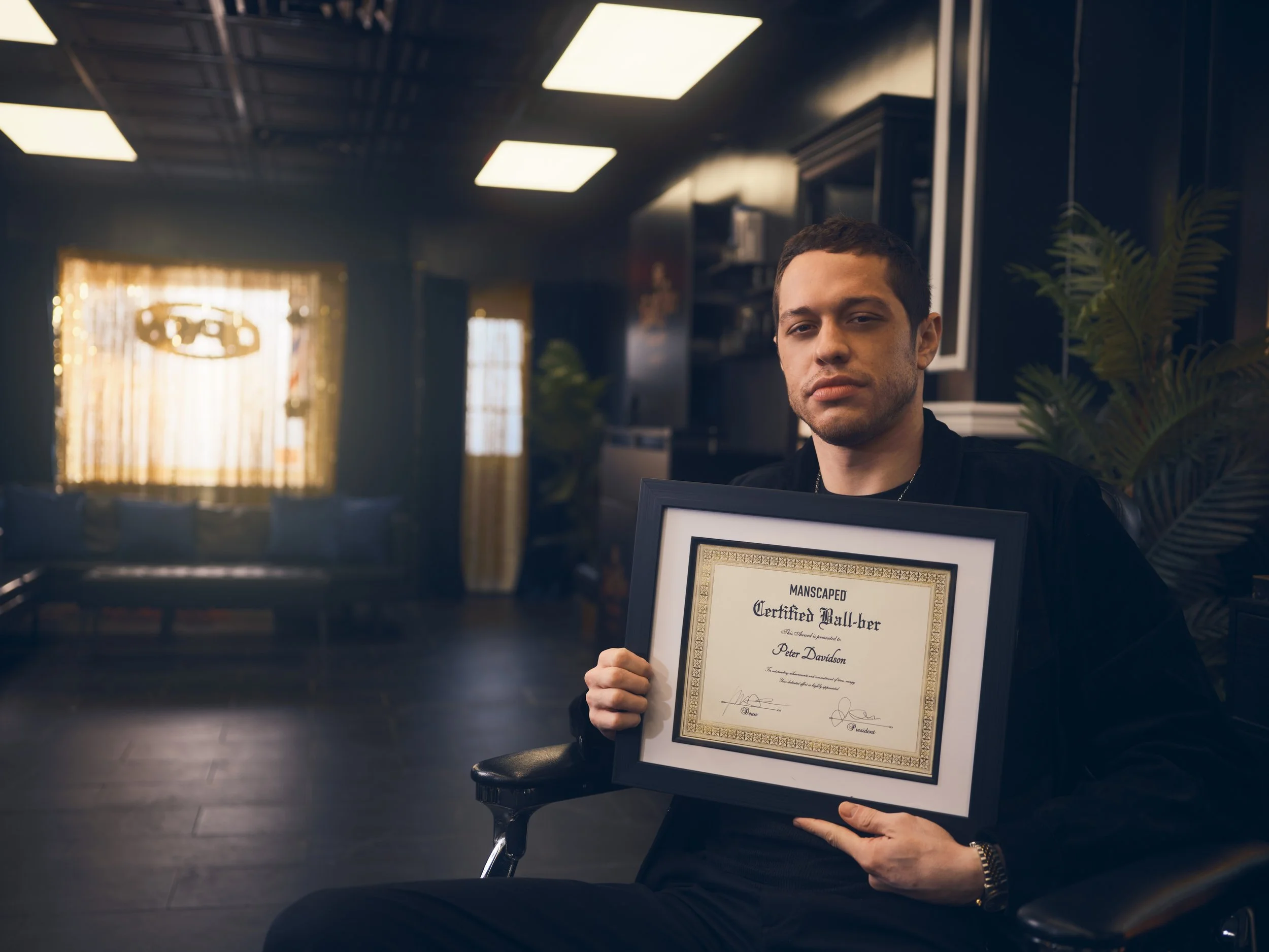 Pete_Davidson_Barbershop_10231158_Final_231109.jpeg