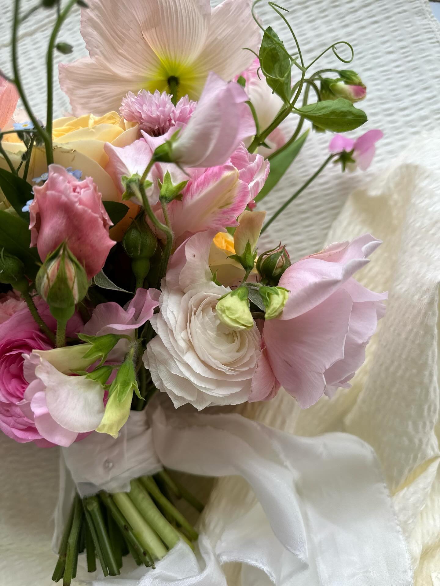 Last week's highlights. Two beautiful Spring weddings and moments of joy in the garden. 

Not pictured the endless piles of laundry, my incredible support network (who help keep this show on the road while I enjoy all the flowers) and the compost buc