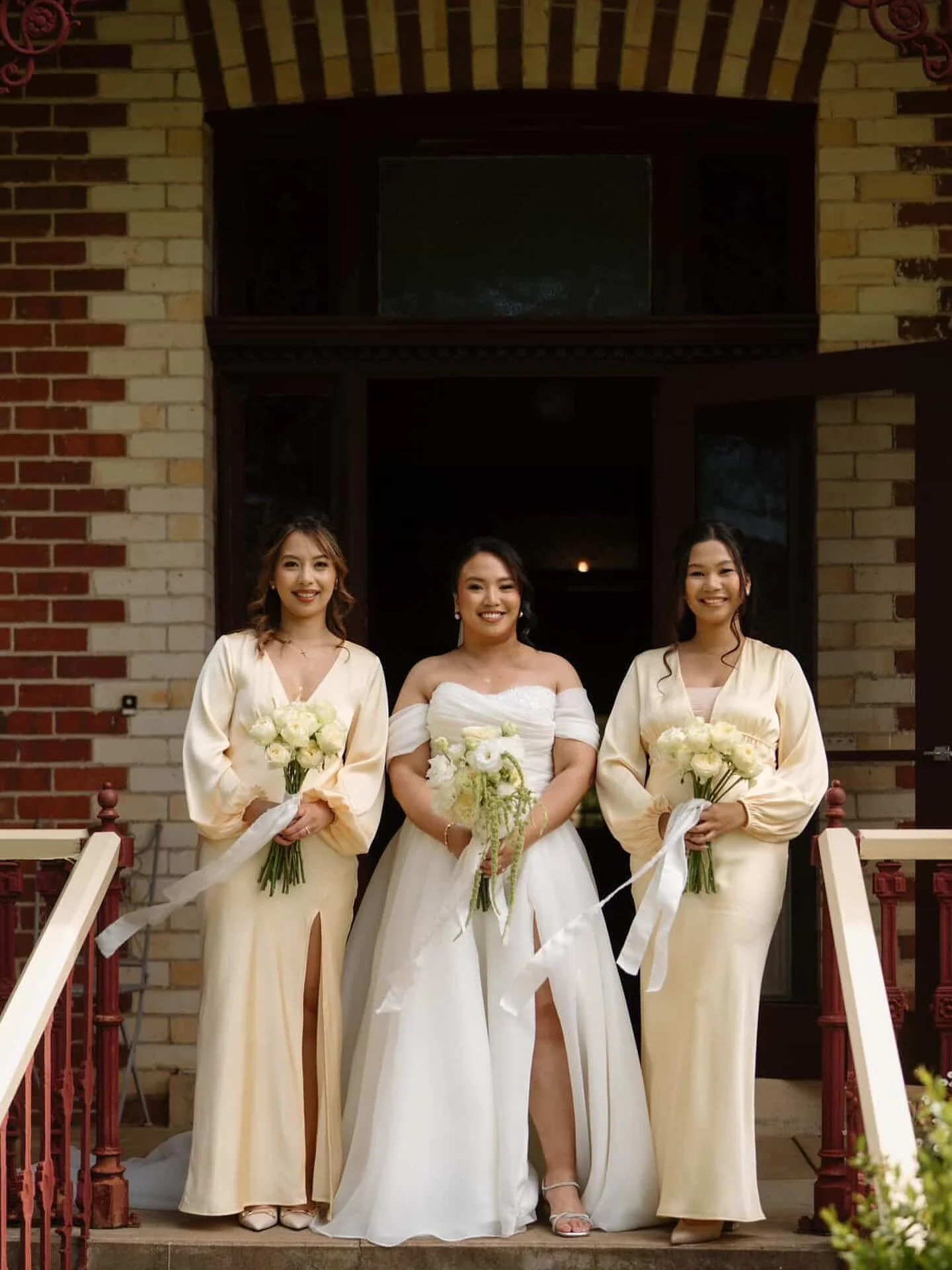 Beautiful Tess and her girls with the prettiest buttercream dresses and floating silk ribbons. 

Venue @seppeltgreatwestern 
Photography @cjvweddings