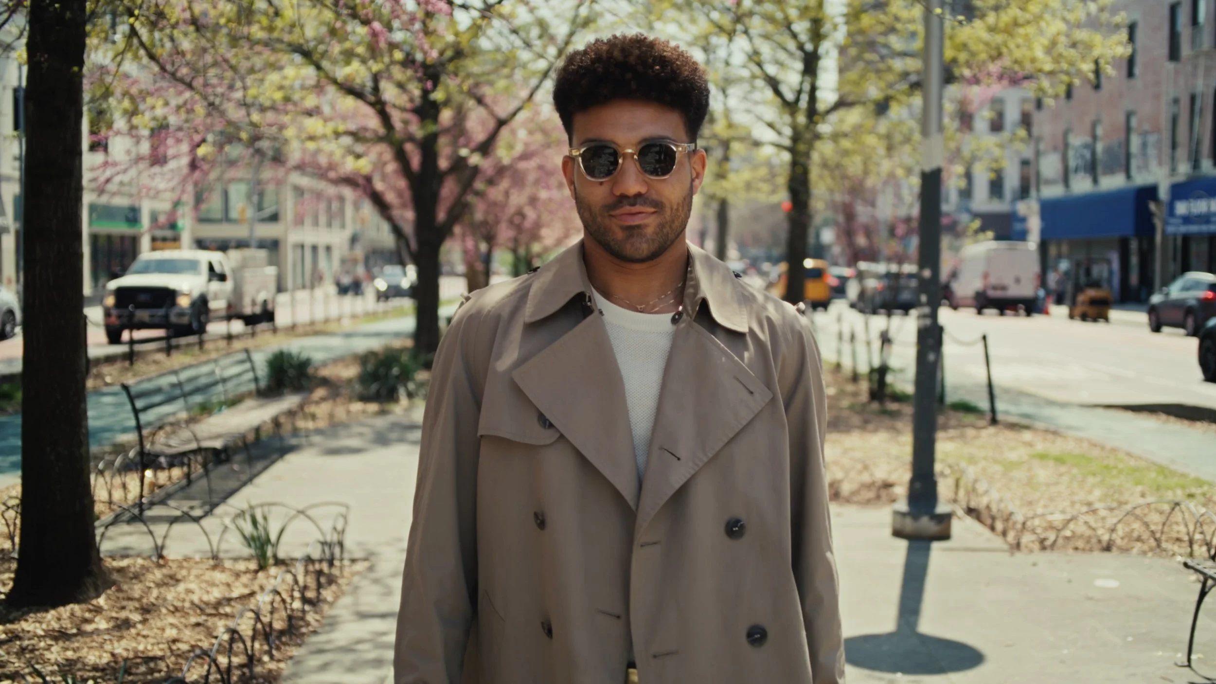 moscot_matchcut_ethan_16x9_final_v1 (2160p)_3.jpg