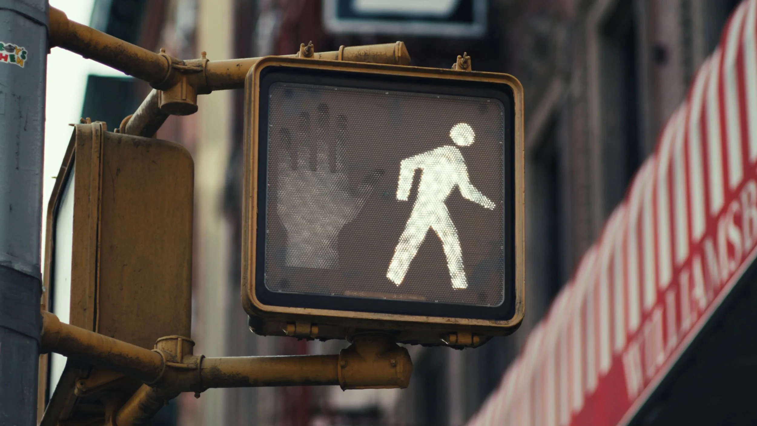 moscot_matchcut_jackie_16x9_final_v1 (2160p)_3.jpg