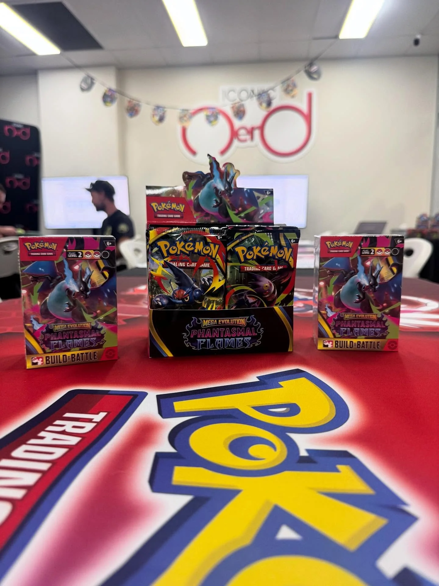 🐉 🐉 PHANTASMAL FLAMES 🔥 🔥 

Pre release was a blast 💥 and a full house. Second ever event and now selling out already 🙌

Thanks to everyone that came along and hope to see people next week for League Challenge 🏆