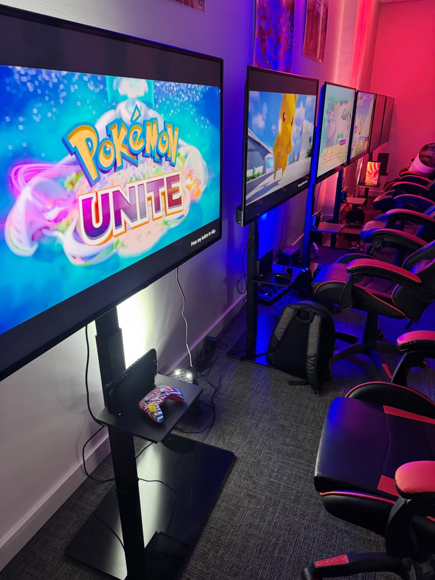 🎮🎮GAMING PARTIES 🥳 🥳

Looking for an affordable party option? 

Iconic Nerd 🤓 Gaming parties 🎉 are an awesome option 🙌

1 hour, 2 hour and 3 hour options now available 

Now included in all parties is a Driving 🚗 simulator and Virtual Reality