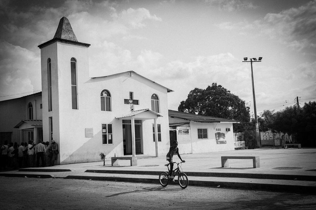 #caribe #palenque #colombia #instagram #onlocation #latinoamerica #southamerica #travel
#apfmagazine #hikaricreative #travelphotography #wearethestreet #streetphotography #life_is_street #urbanstreet #capturestreets #blackandwhite