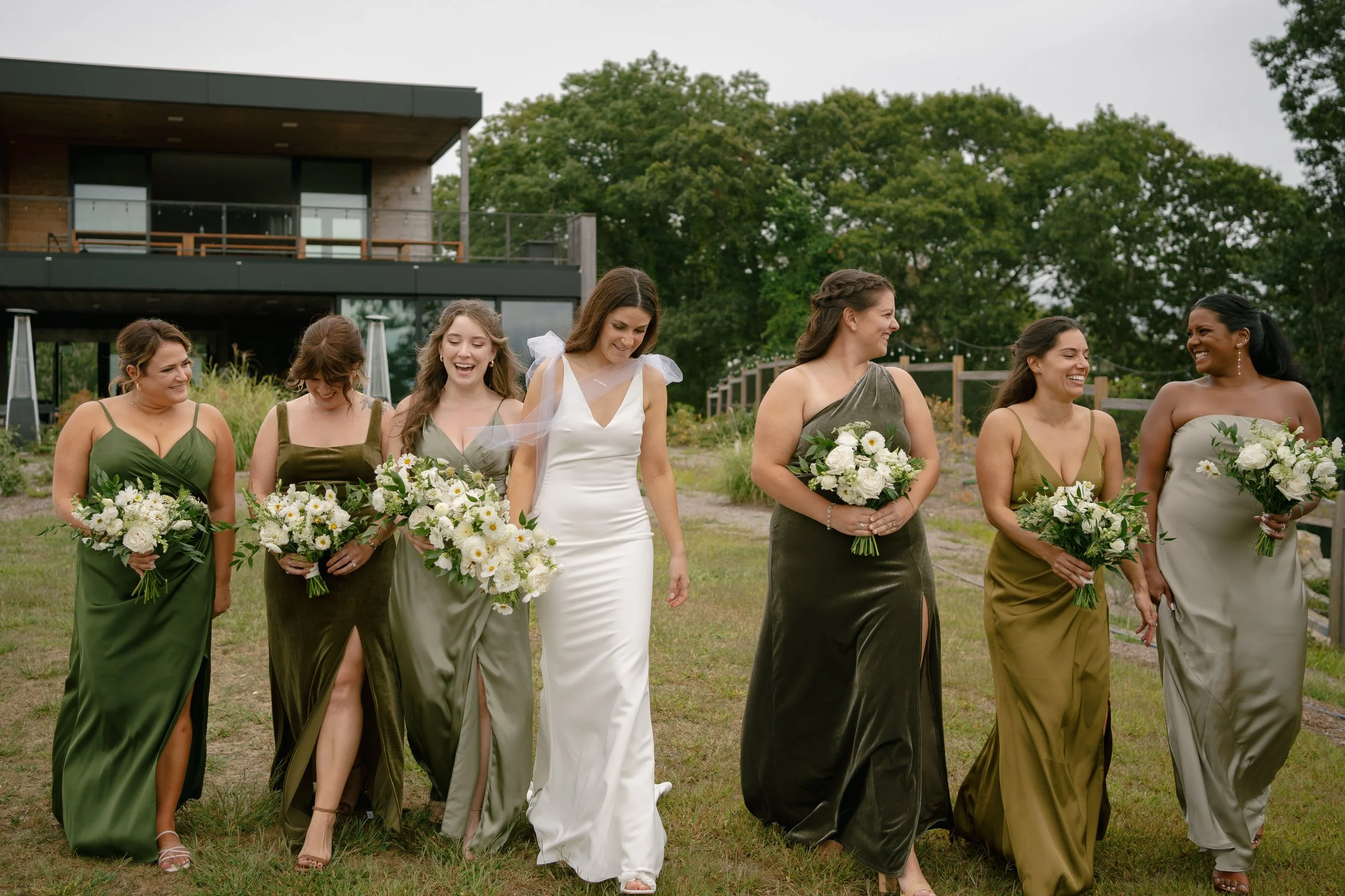 LaurenHawkinsPhotography_Corina_Neil_Wedding-147.jpg