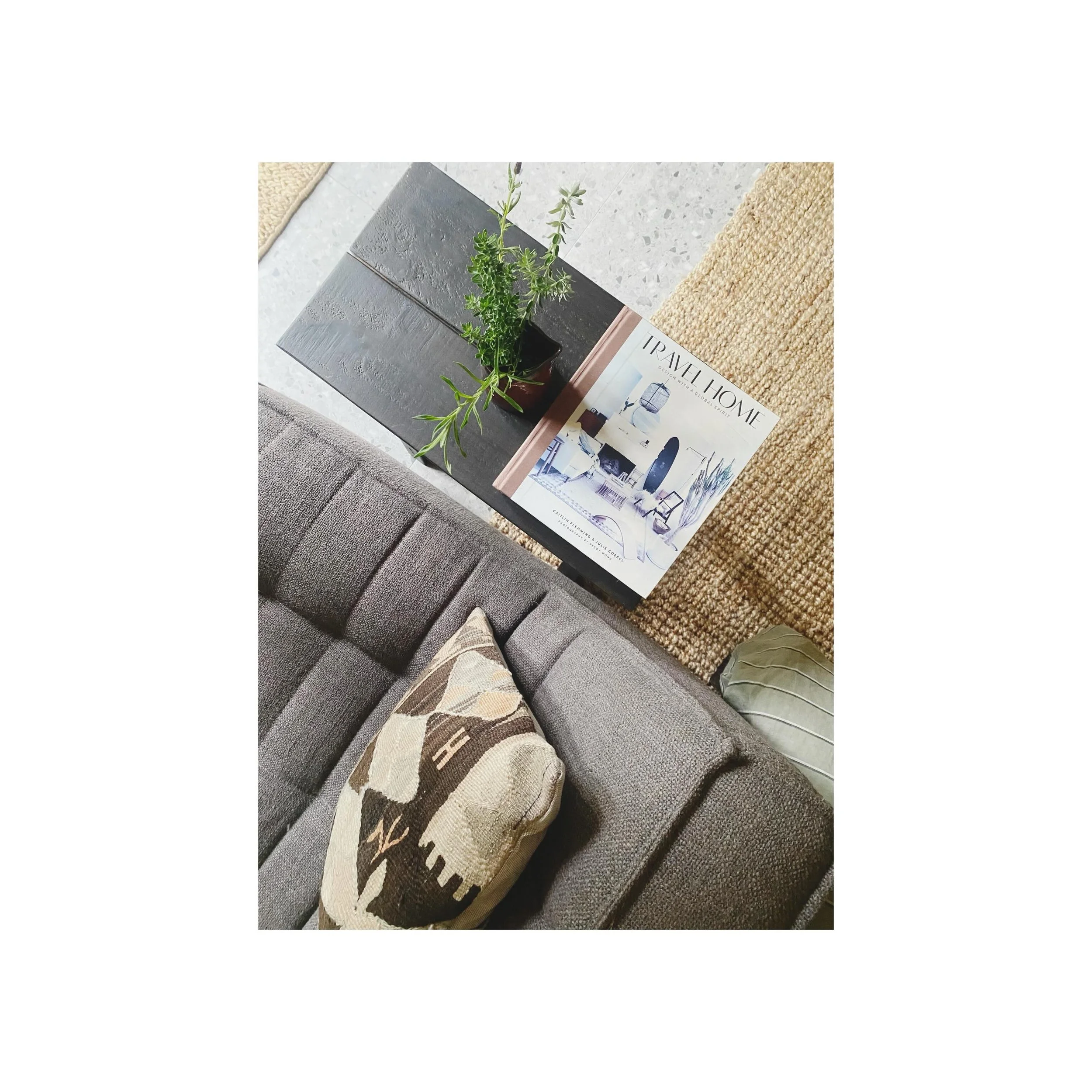 Pretty books and foliage. The Garden Room. 

#matakana #matakanavillage #matakanacoast #650onmatakana #avillagestay modernrustic stay omaha warkworth mangawhai home nzinteriors interiors living livingthedream village shorttermaccommodation stayhere b