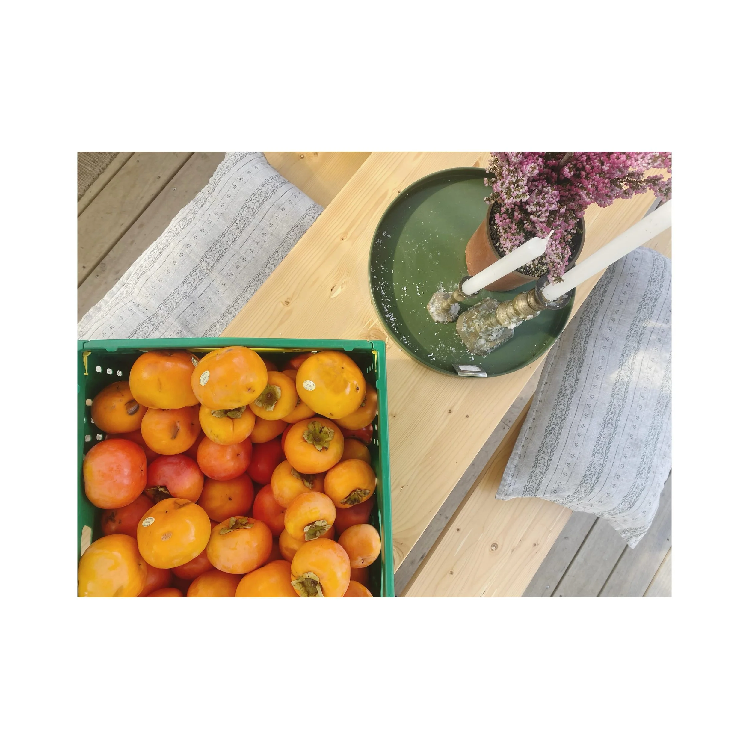 Best thing about winter approaching. Persimmon season! 

#matakana #matakanavillage #matakanacoast #650onmatakana #avillagestay modernrustic stay omaha warkworth mangawhai home nzinteriors interiors living livingthedream village shorttermaccommodatio