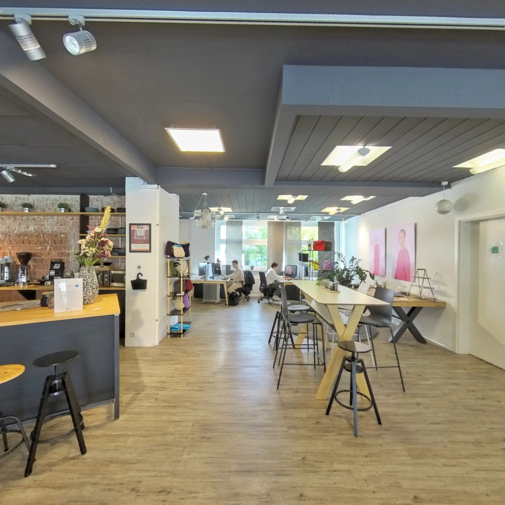 atelier-pano02-0.jpg
