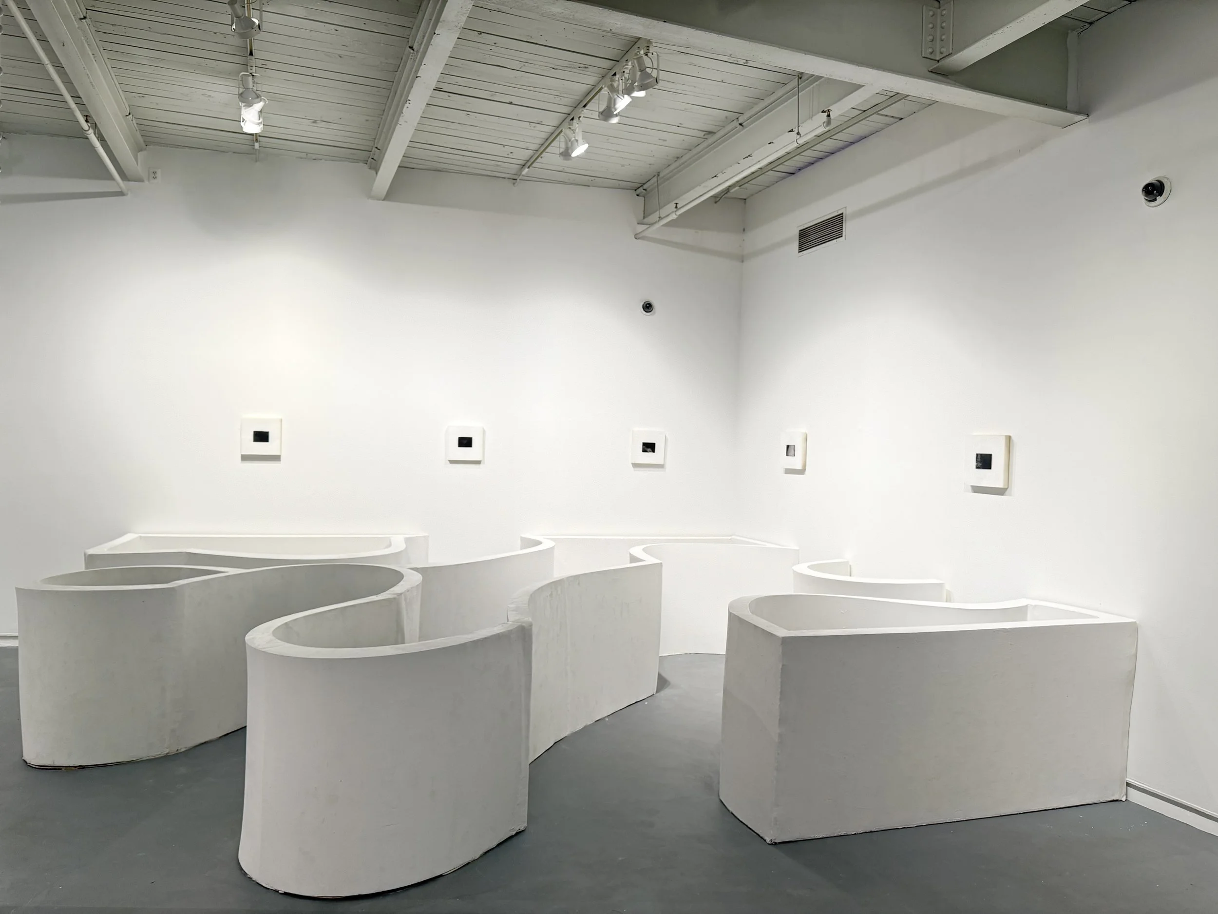 See how it likes to open