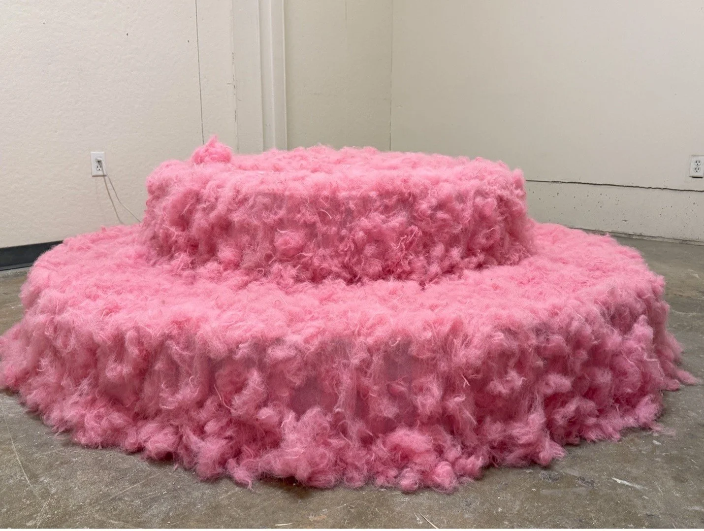 I wave to you, so you see me