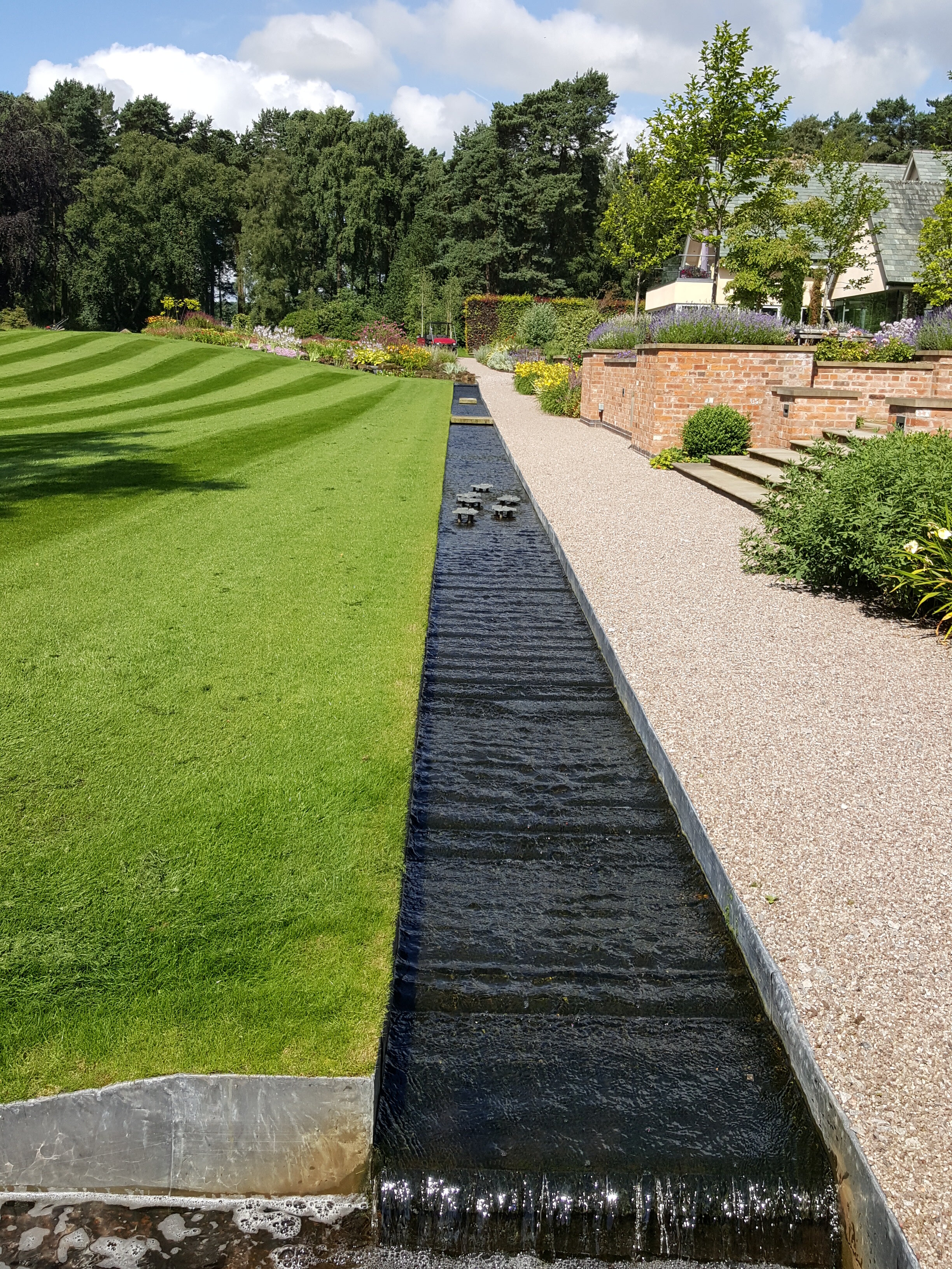 water-garden-cheshire-rill.jpg