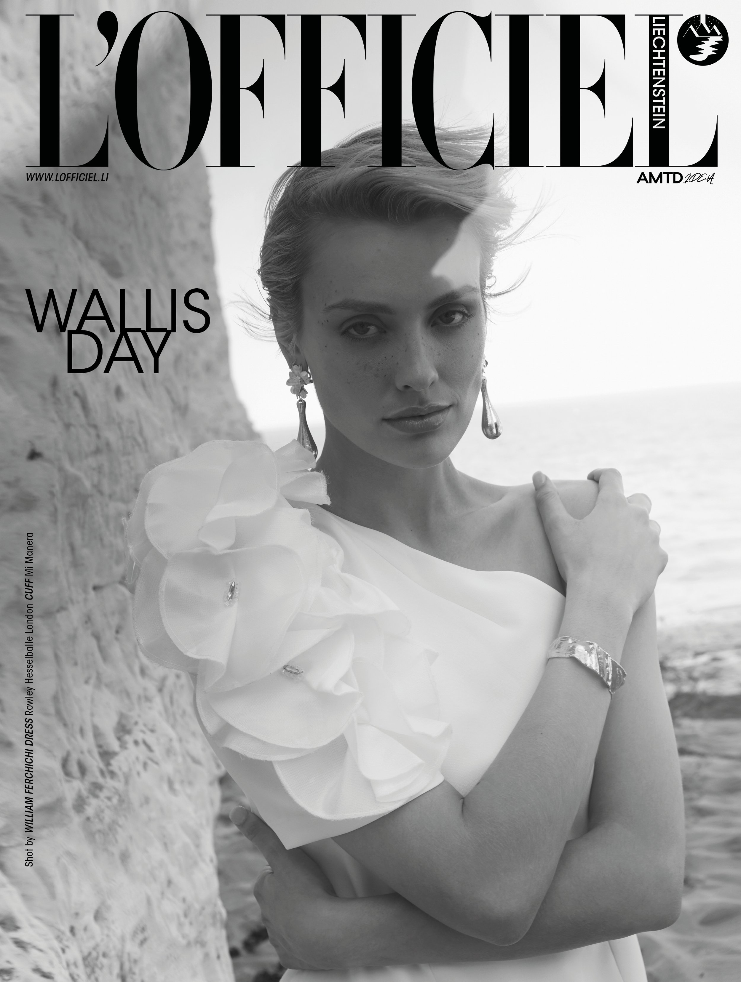 LOFFICIEL_Digitalcover_WallisDay.jpg