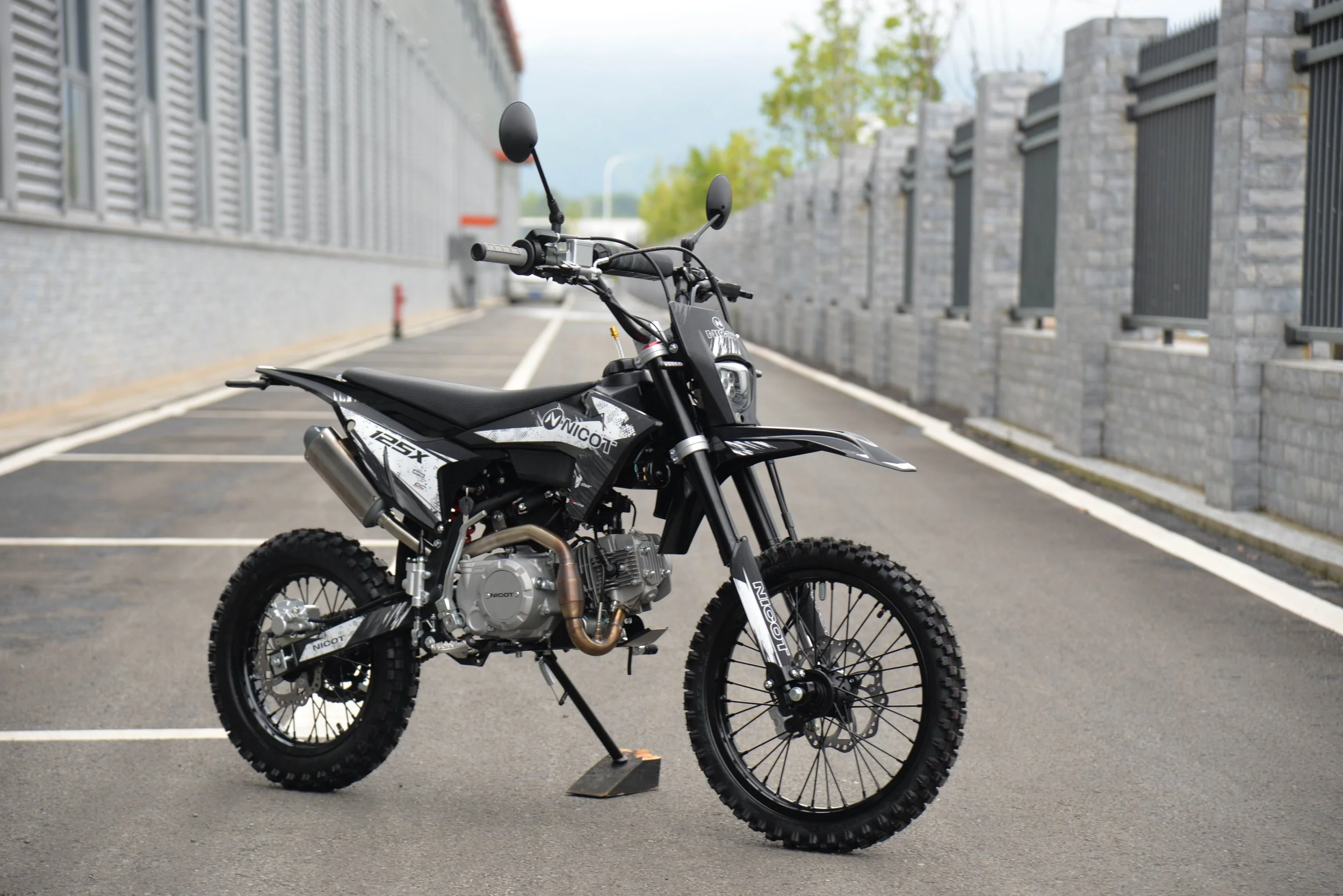 Nicot Moto 125X EFI Dirt Bike