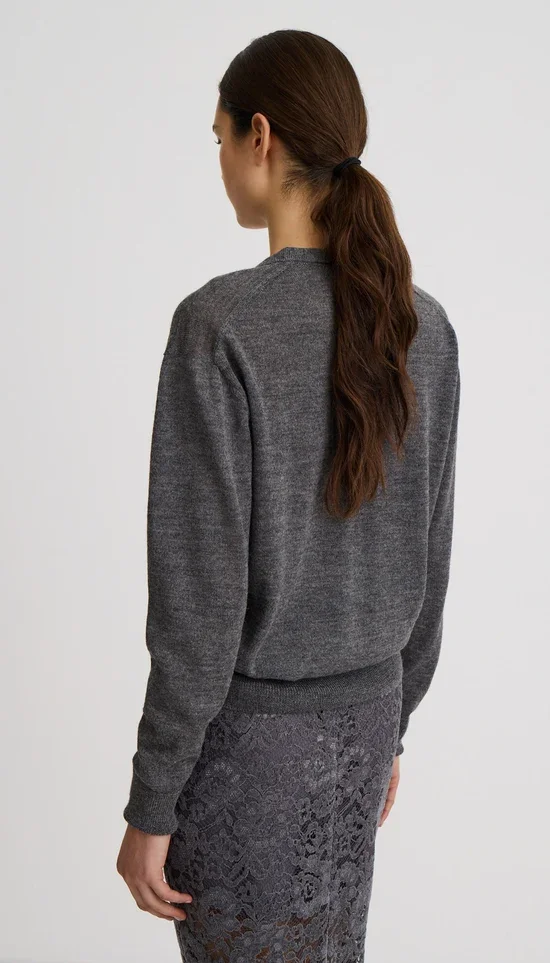 FA26005G-Boyfriend-V-Neck-Sweater-Grey-Melange_02538.webp