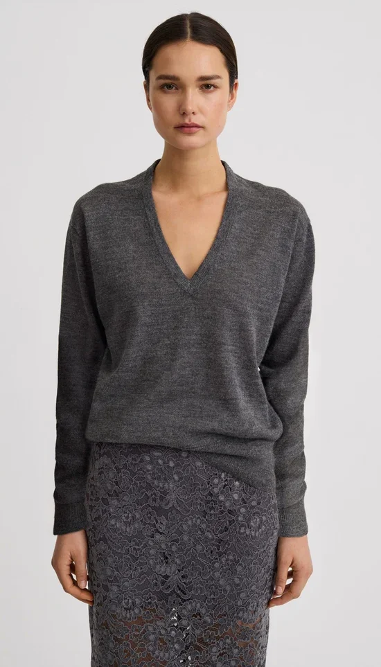 FA26005G-Boyfriend-V-Neck-Sweater-Grey-Melange_02551_alt1.webp