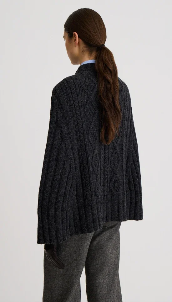 FA26006-Cable-Knit-Cape-Coal_02316.webp
