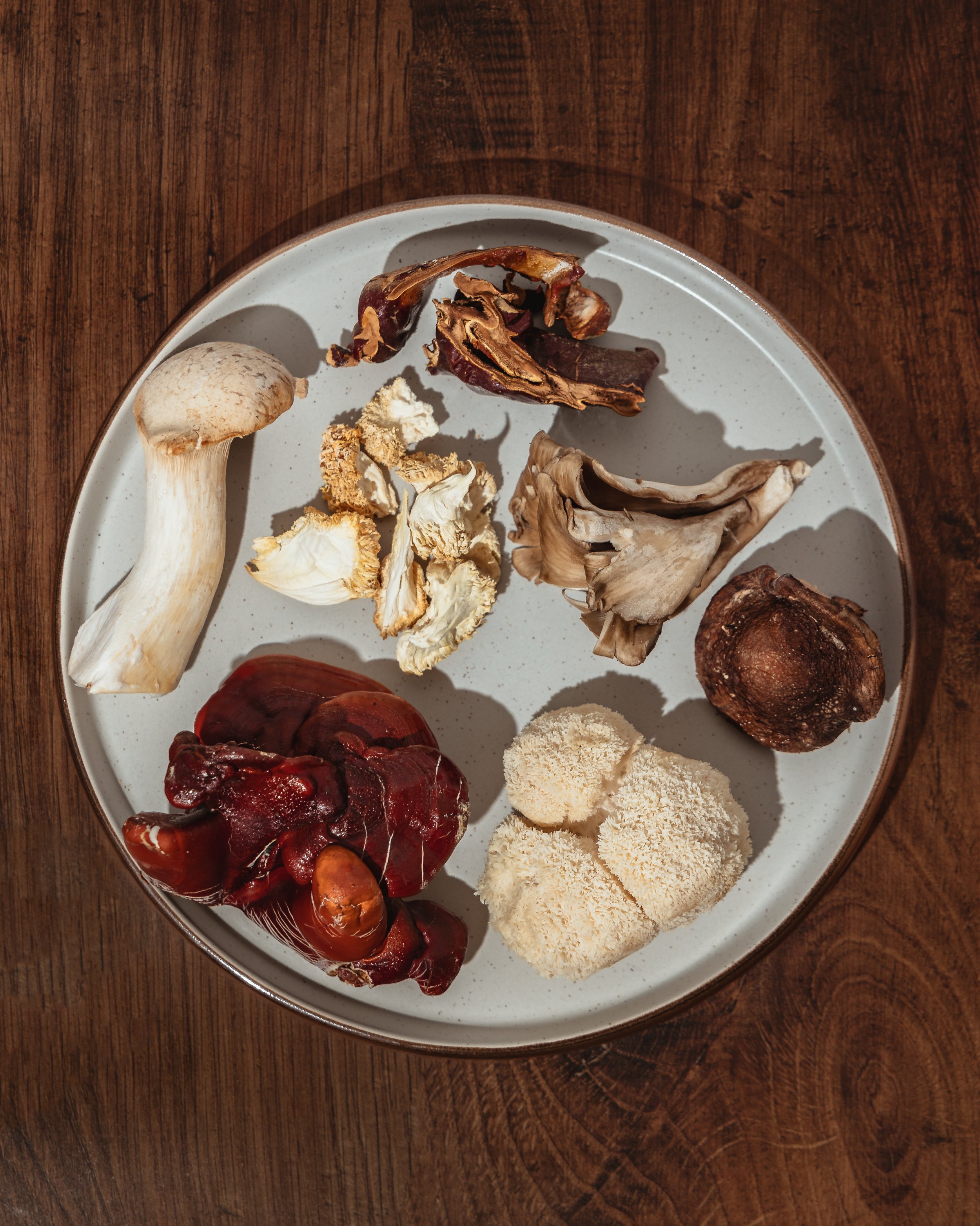 a plate of mushrooms