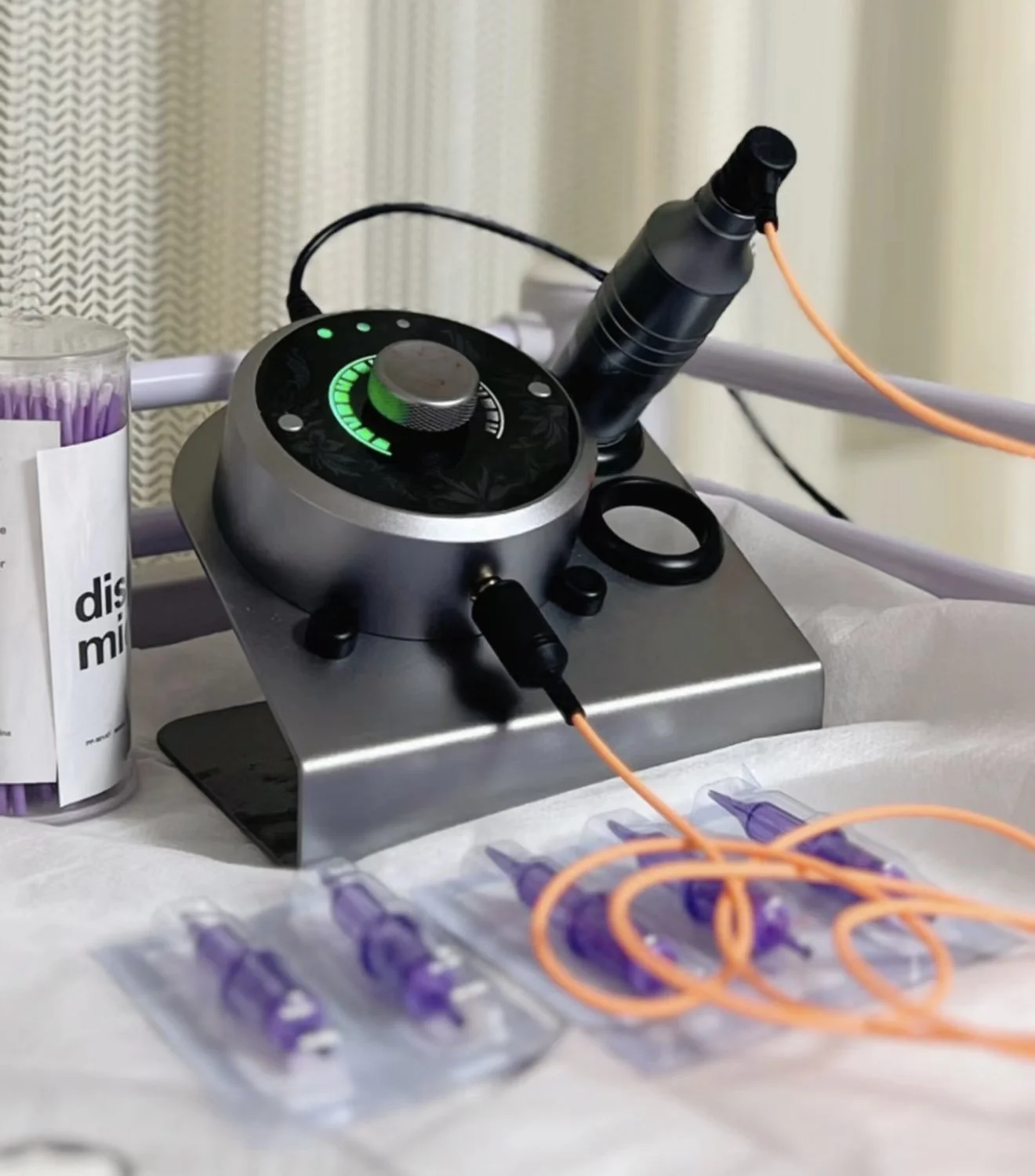 Nano Machine vs. Manual Embroidery: Which Technique Yields the Best Brow Results?