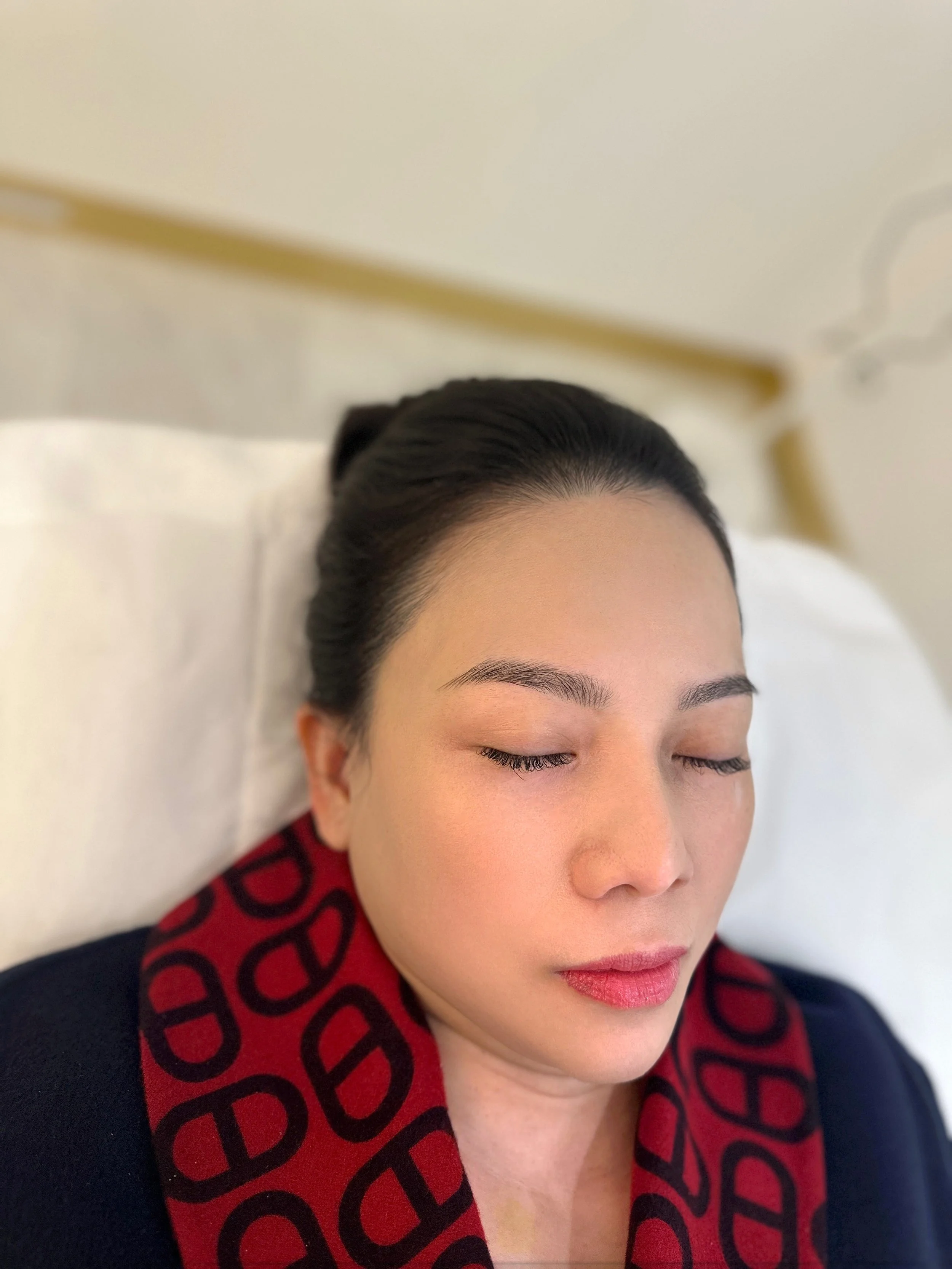 Brow Shaping That Makes a Difference: Aditi’s Quick Confidence Boost