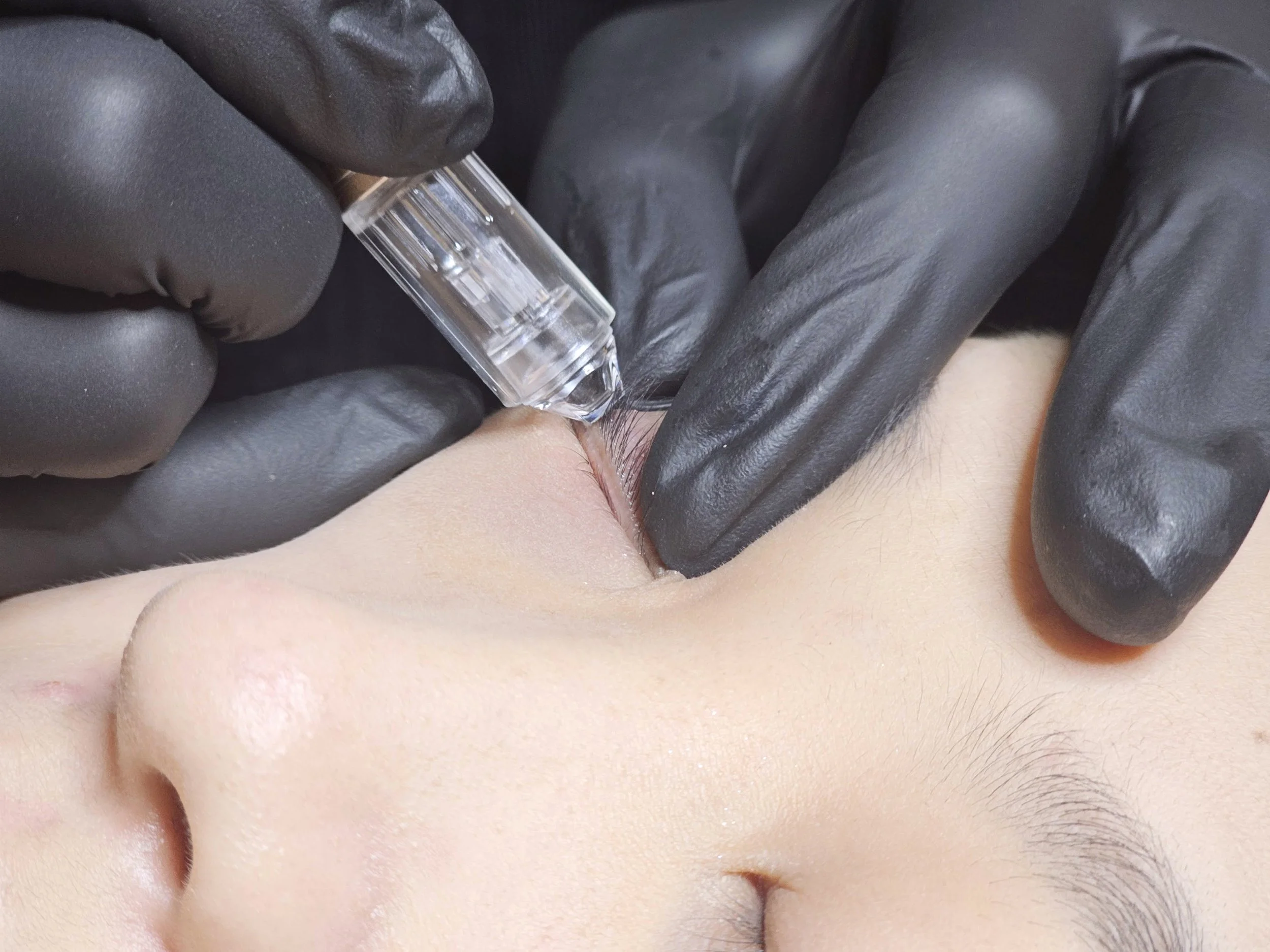 The Brow & Beauty - Lash Re-growth - La Dermalogique (10).jpg