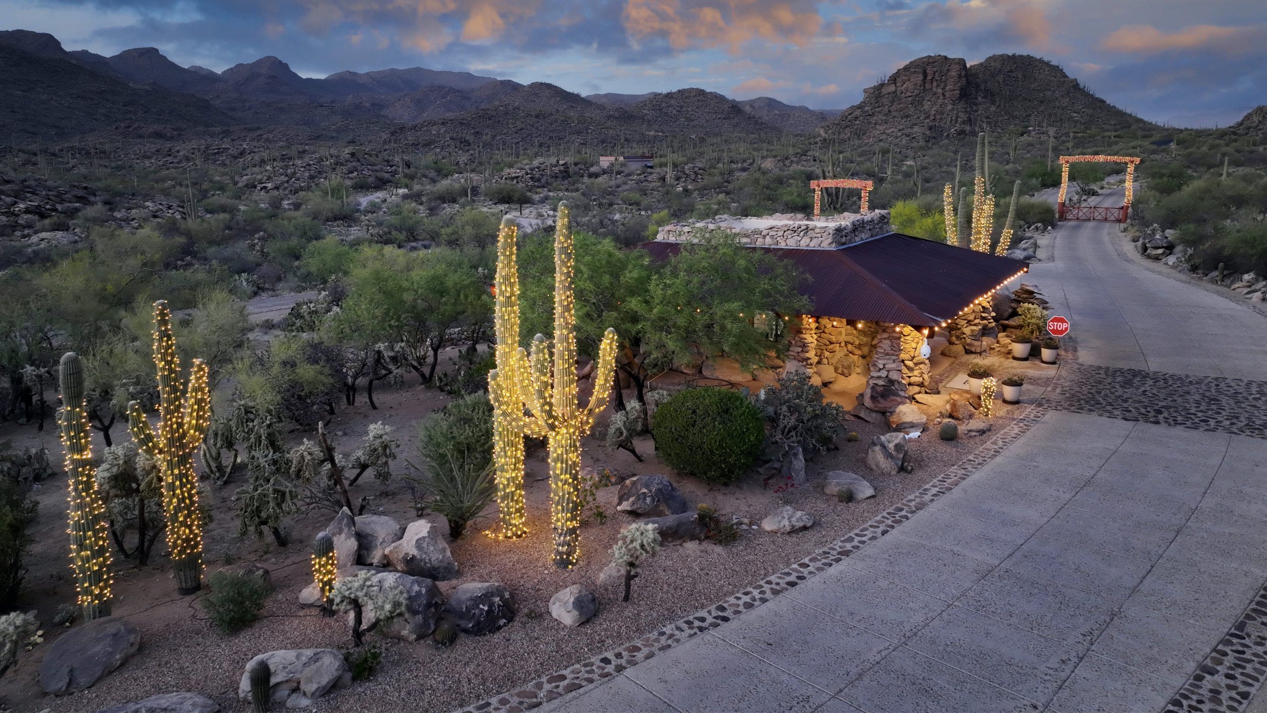 SR Gatehouse Twilight.jpg