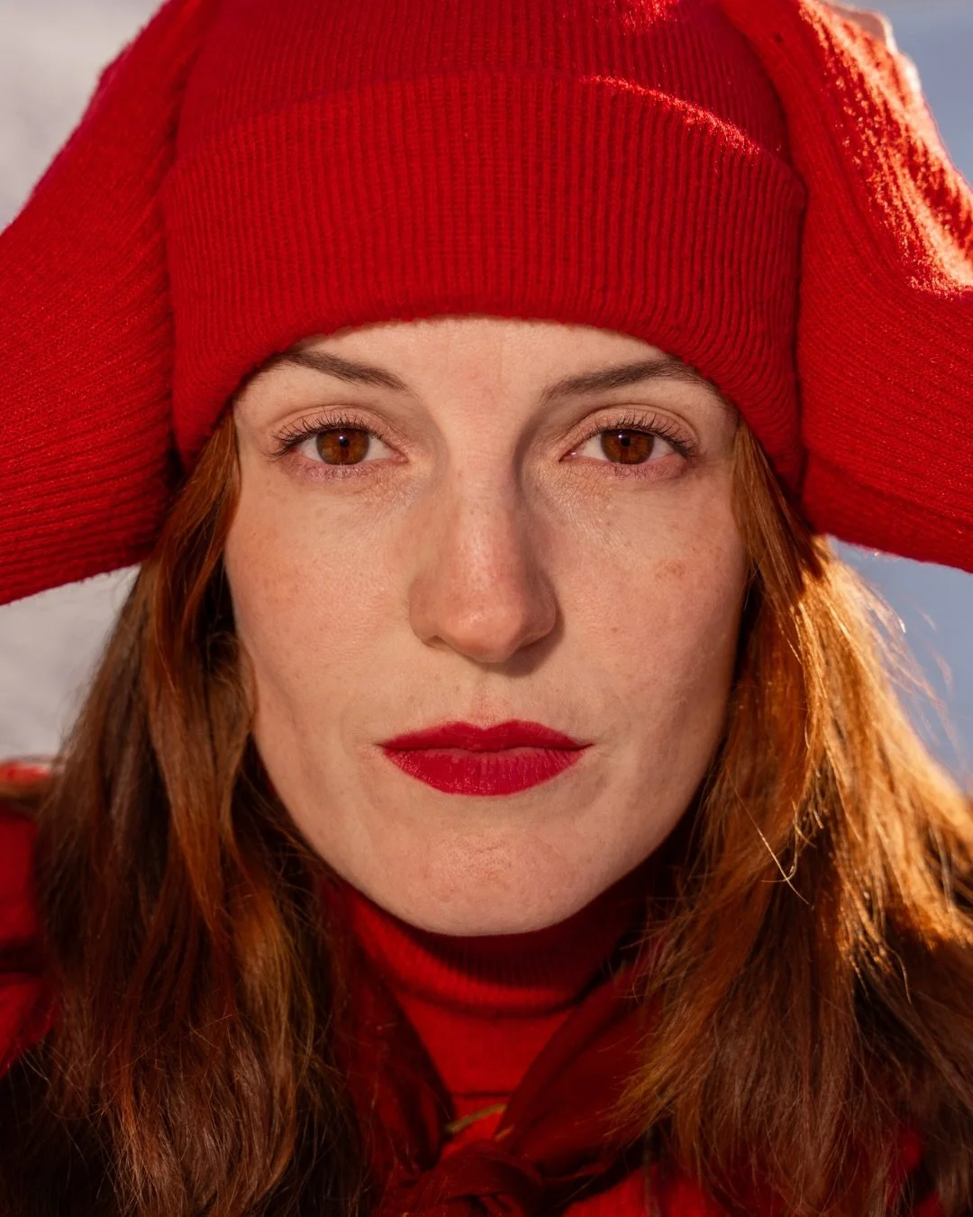 ALL RED&hearts;️

Manche w&uuml;rden sagen, es geht mir darum aufzufallen, laut zu sein, anders zu sein.

Doch in erster Linie, will ich mir nicht mehr st&auml;ndig selbst im Weg steh&rsquo;n, nur weil ich zu viel dar&uuml;ber nachdenke, was andere M